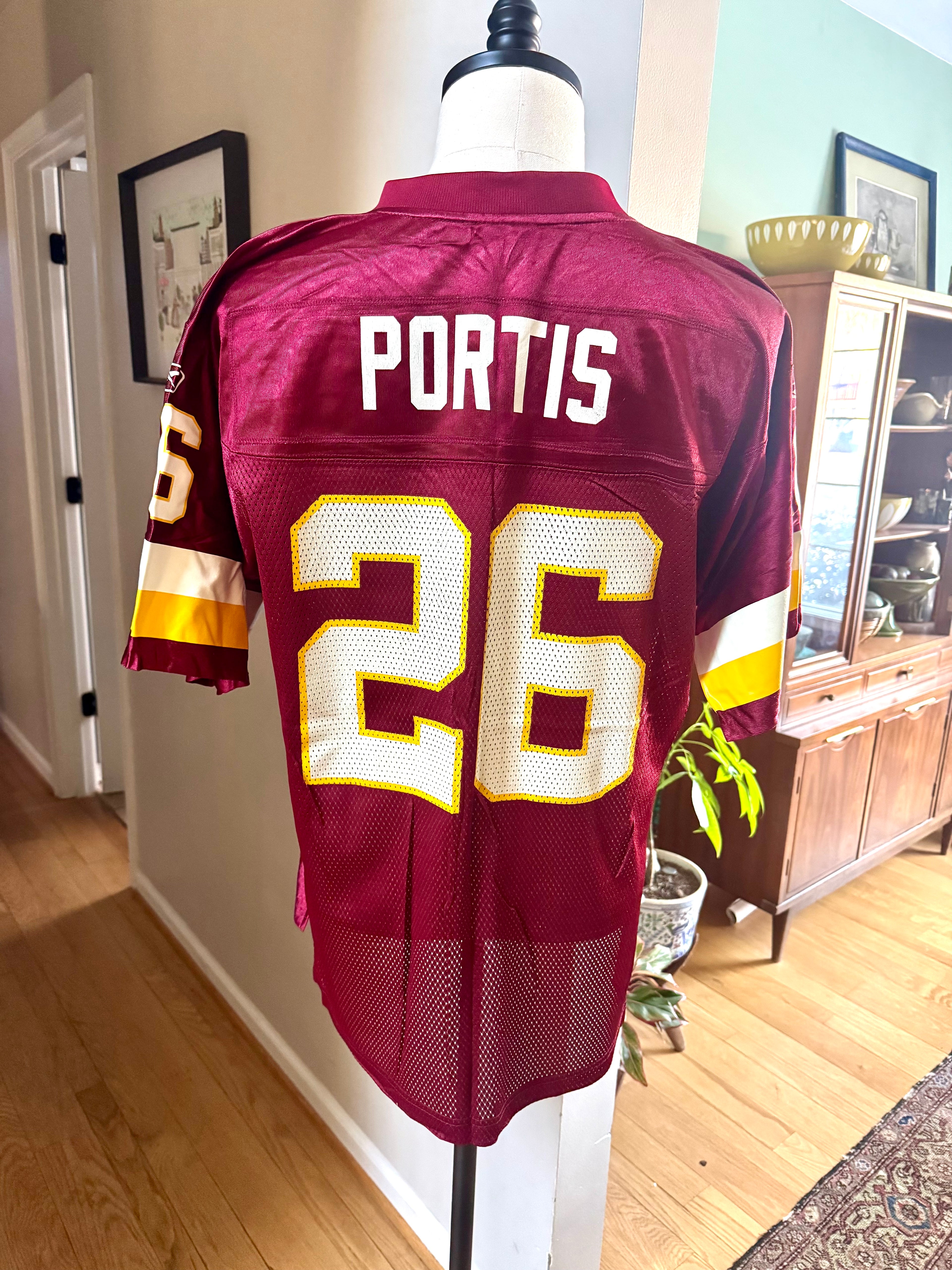 Washington Redskins Reebok Jersey #26 Clinton Portis Mens Size M NFL