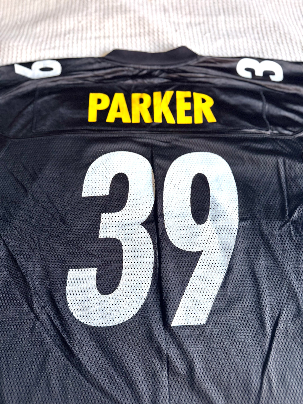 Pittsburgh Steelers Willie Parker #39 NFL Team Apparel Men's (L) Black Jersey