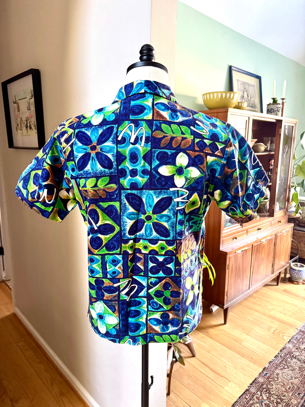 1960s Hawaiian McDonalds Uniform Shirt - Hawaiian Barkcloth By Hanakaki