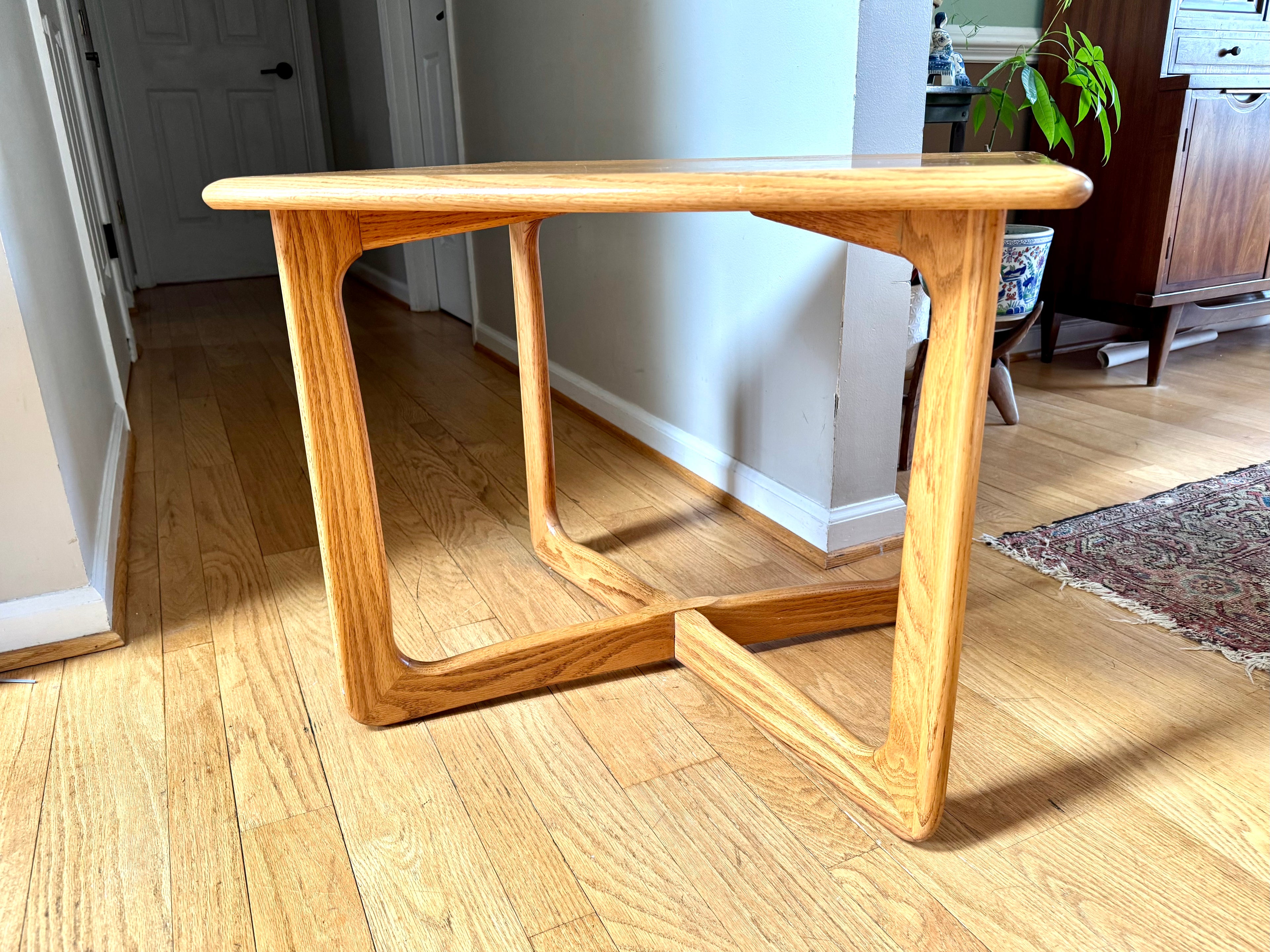 Vtg MCM LANE Altavista Walnut Finish Side End Table | Lane X Base End Table