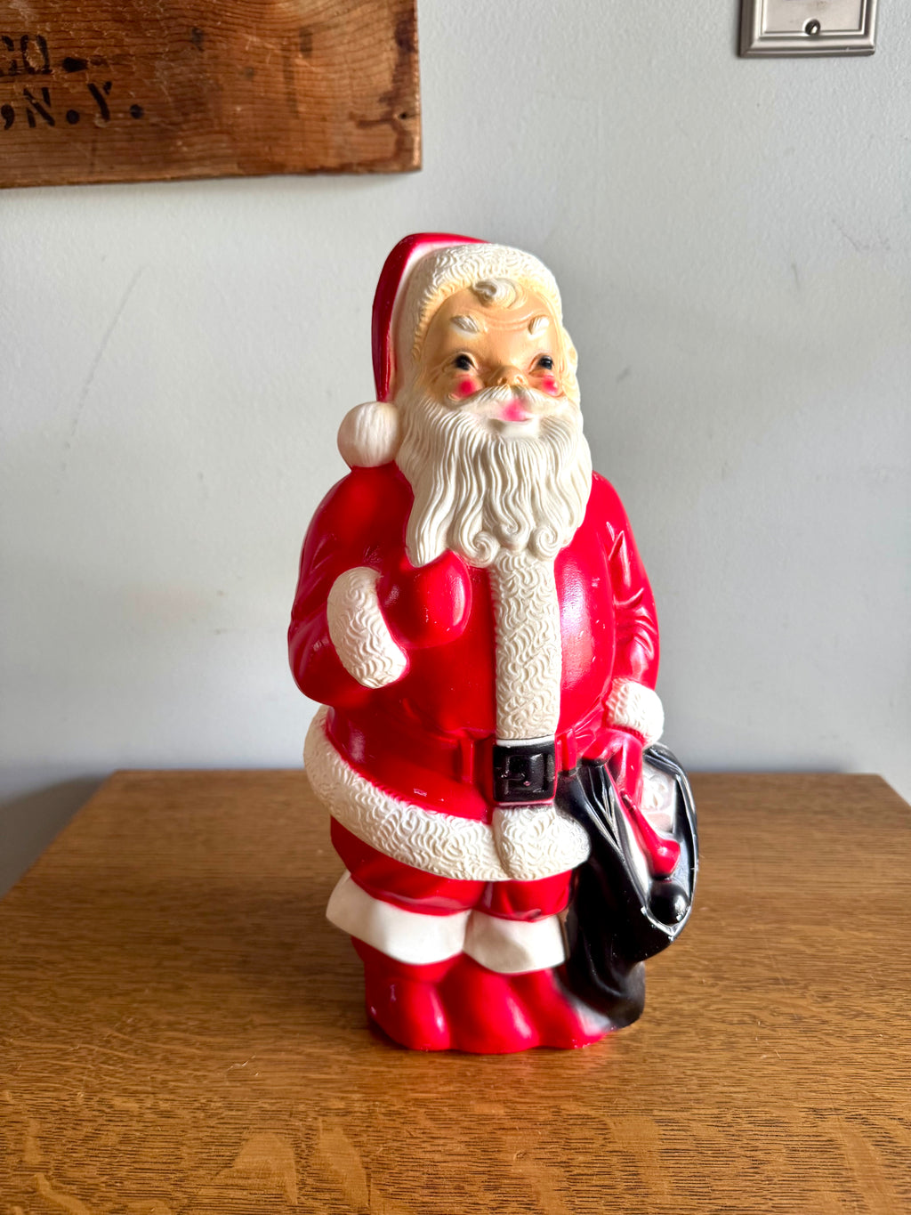 1968 Empire Plastic Corp Blow Mold Santa Claus | Santa 13" Blow Mold