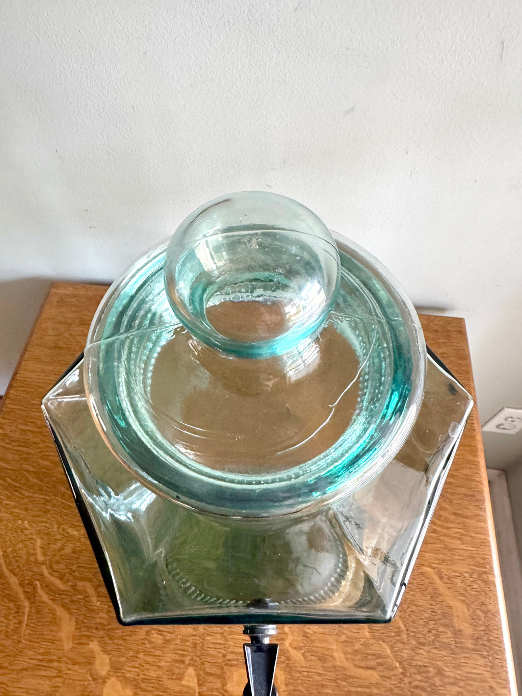 Vtg Italy SVE Green Glass 2.5 Gallon Drink Dispenser With Black Spigot Made In Italy