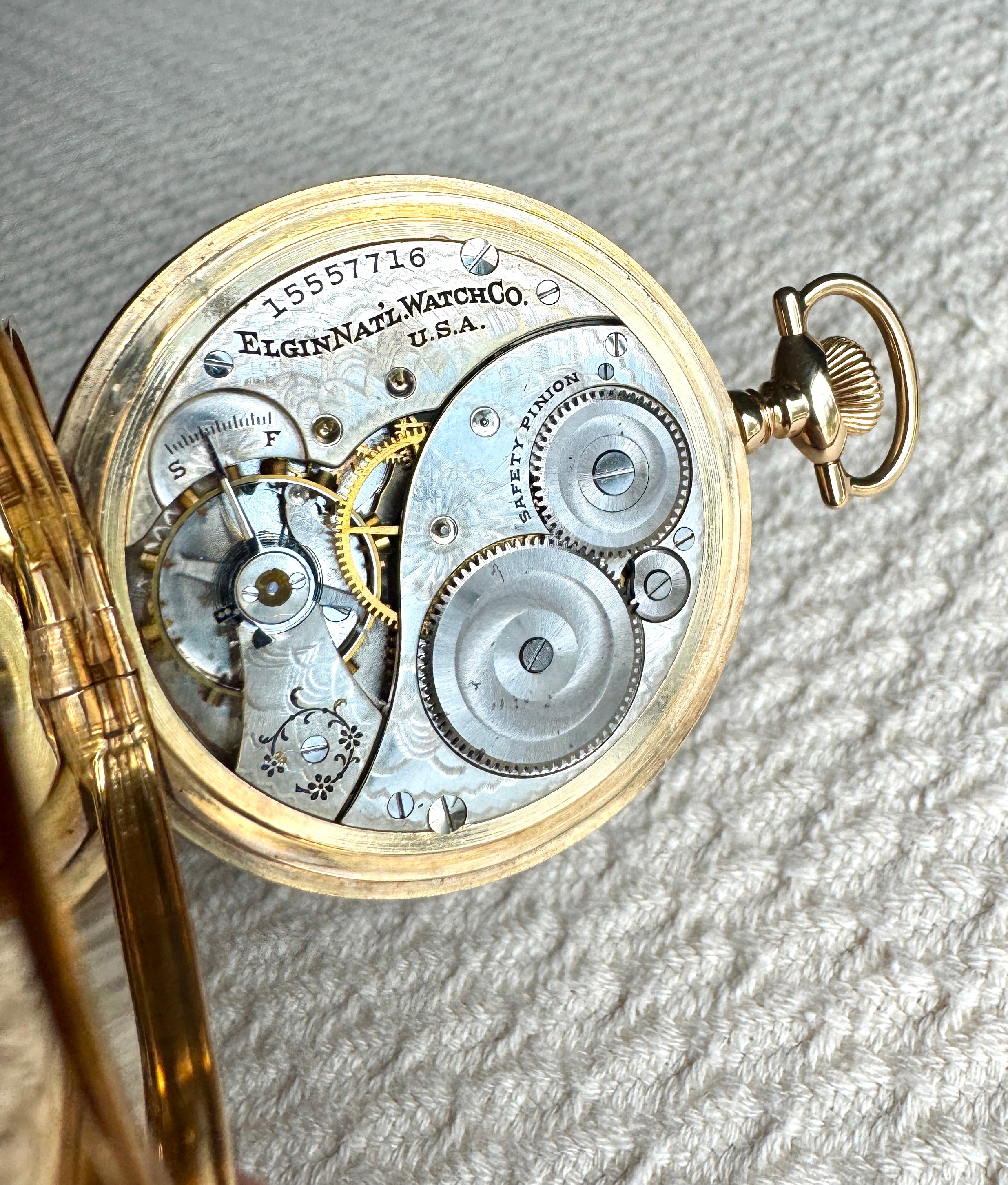 1911 Elgin 14K Gold 301 Model 2 ~ 12s Hunting Case Working Pocket Watch