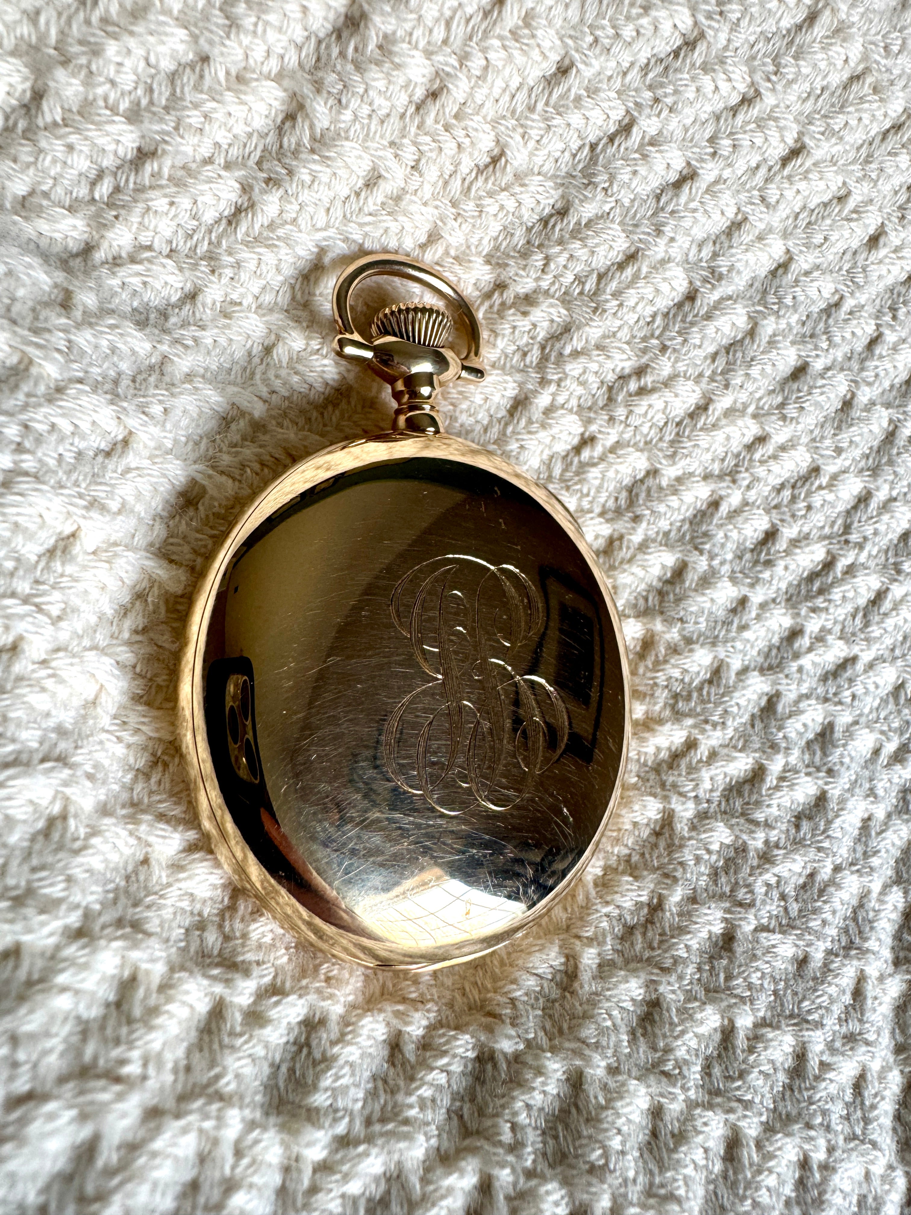 1911 Elgin 14K Gold 301 Model 2 ~ 12s Hunting Case Working Pocket Watch