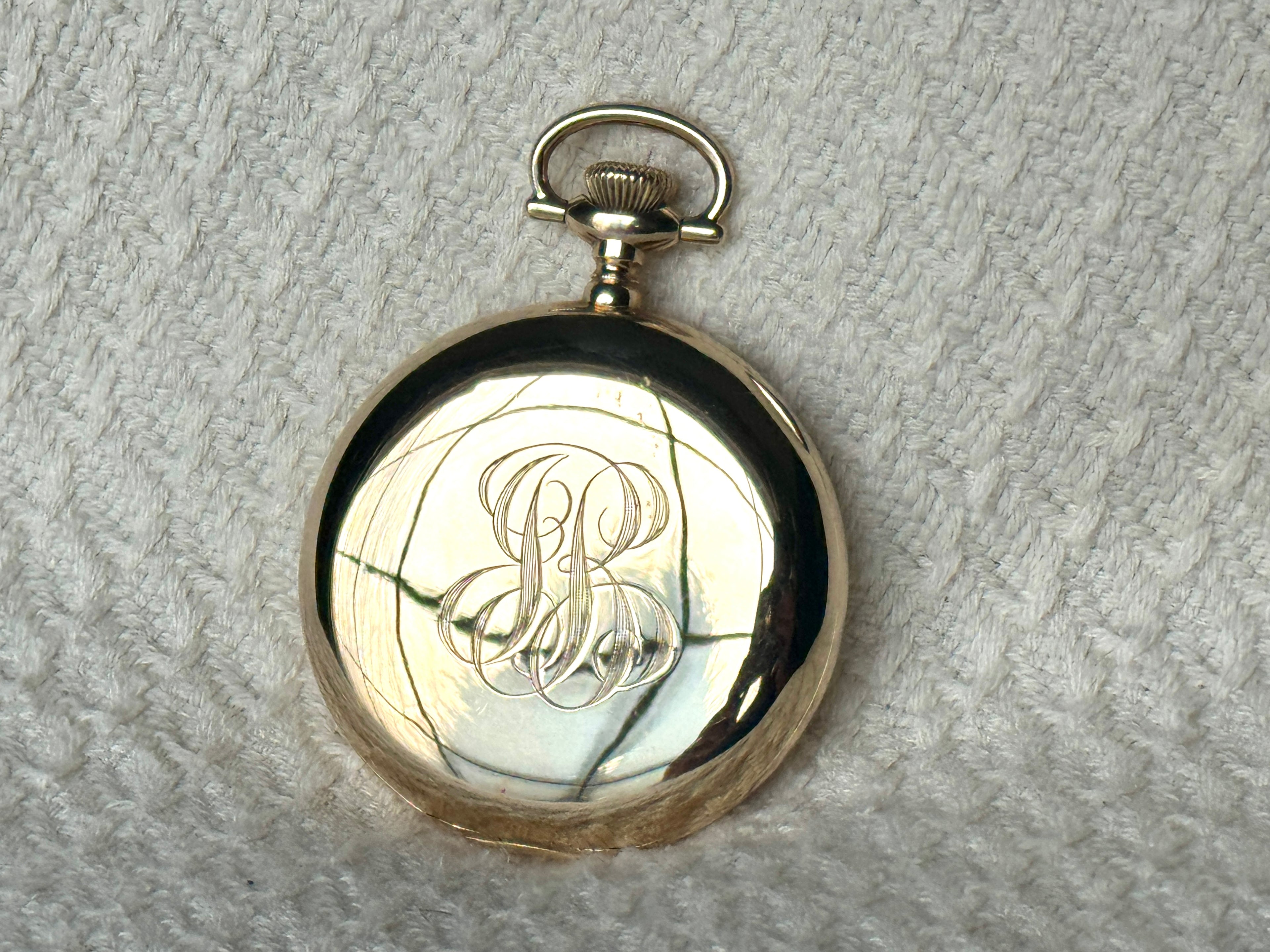 1911 Elgin 14K Gold 301 Model 2 ~ 12s Hunting Case Working Pocket Watch