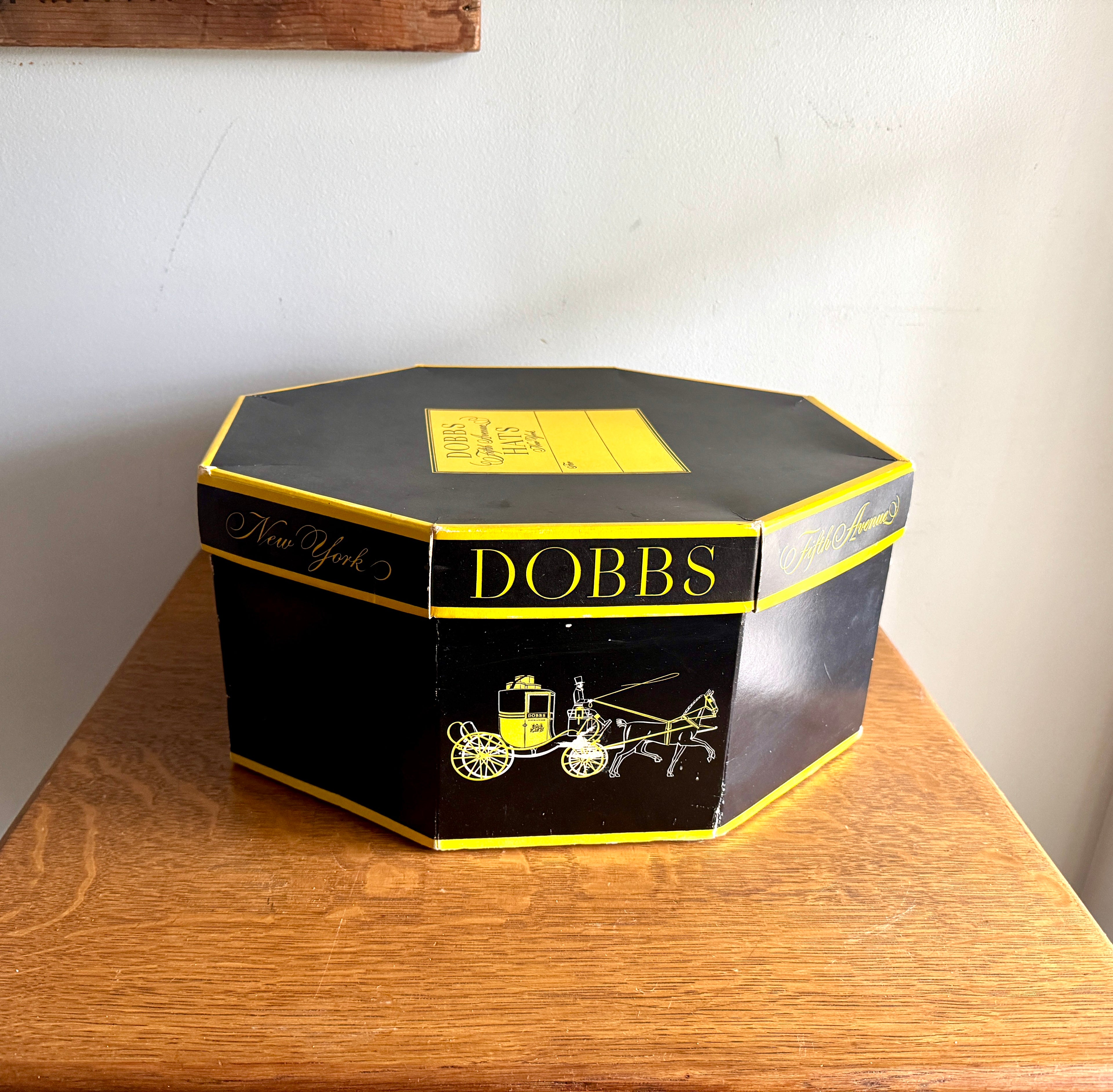 1950's Dobbs New York Fifth Avenue 8 Sided Hat Box