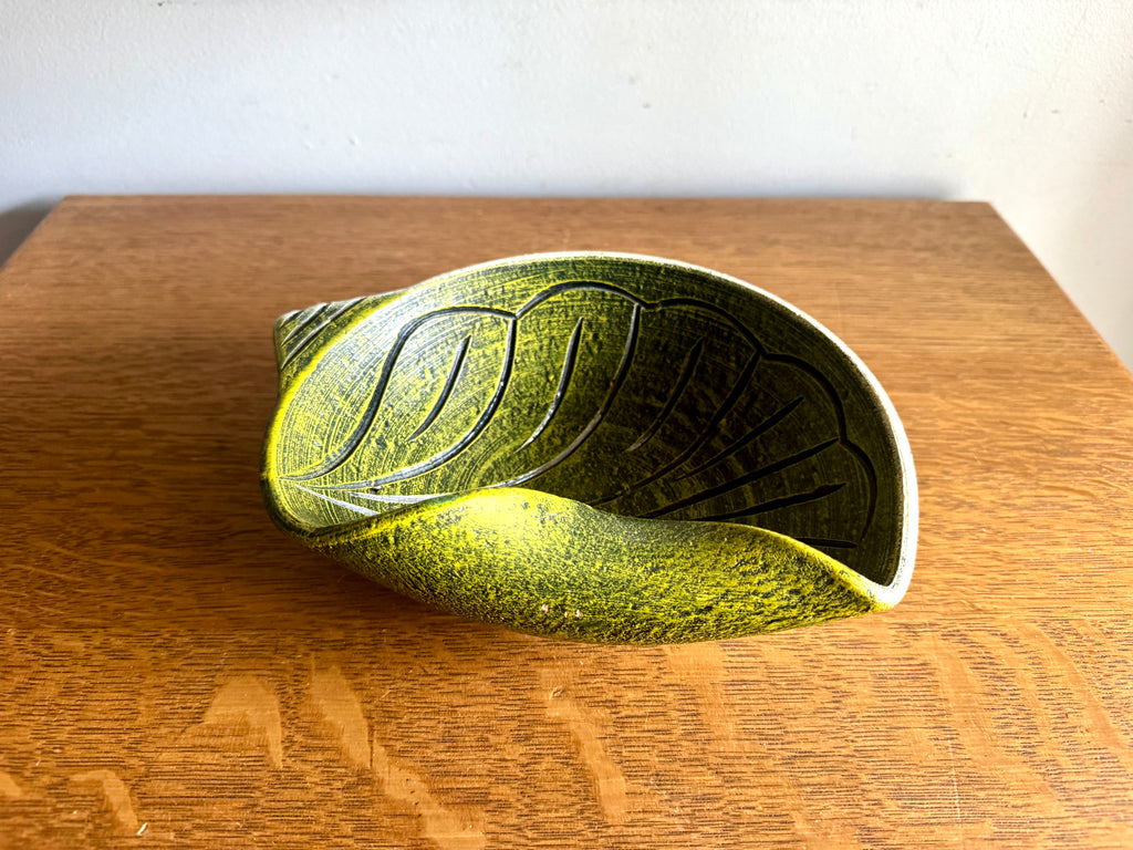 Vtg Green Ceramic Studio Pottery | MCM Unique Pottery Dish