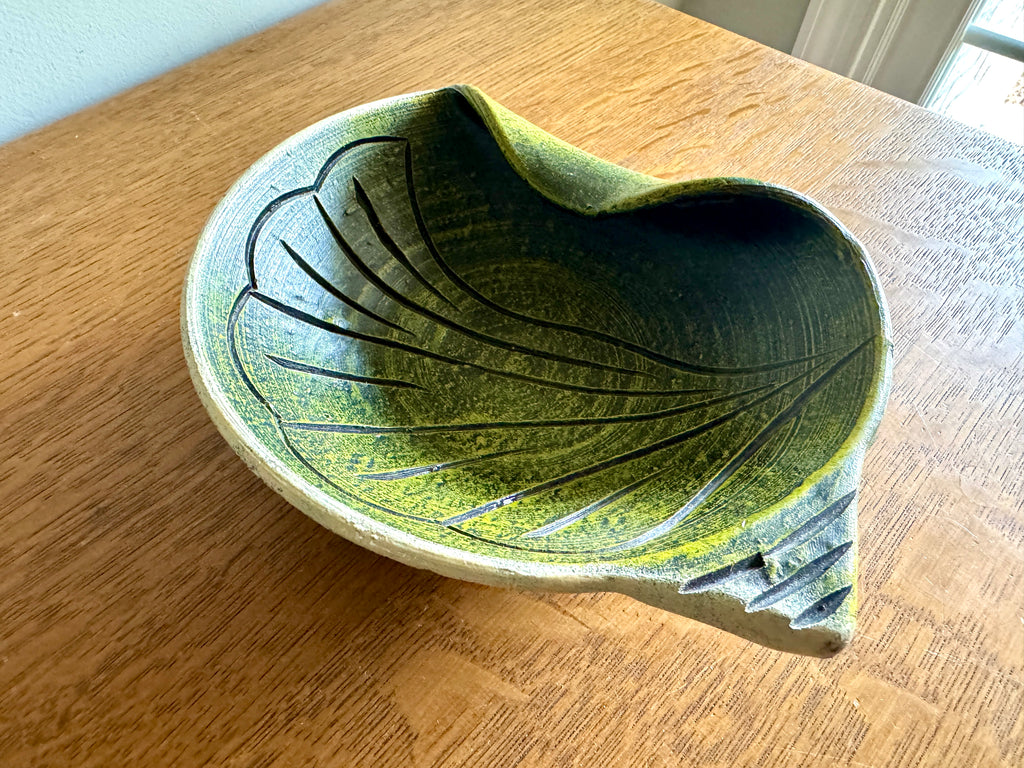 Vtg Green Ceramic Studio Pottery | MCM Unique Pottery Dish