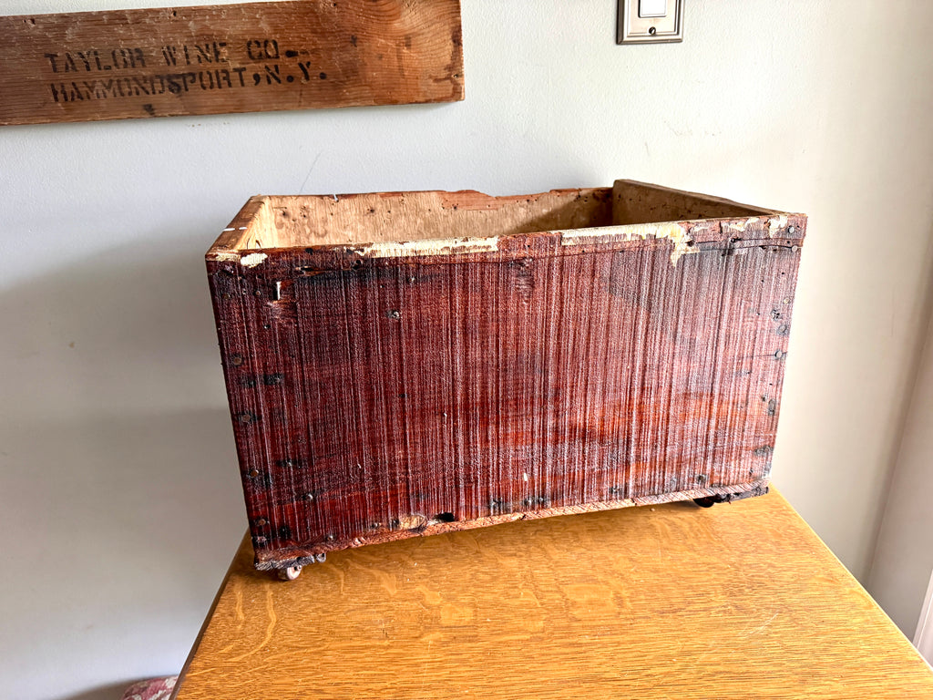 Antique Wooden Advertising Crate, "Humes Brand Tomatoes" by the G.W. Hume Company in San Francisco, California on Casters.