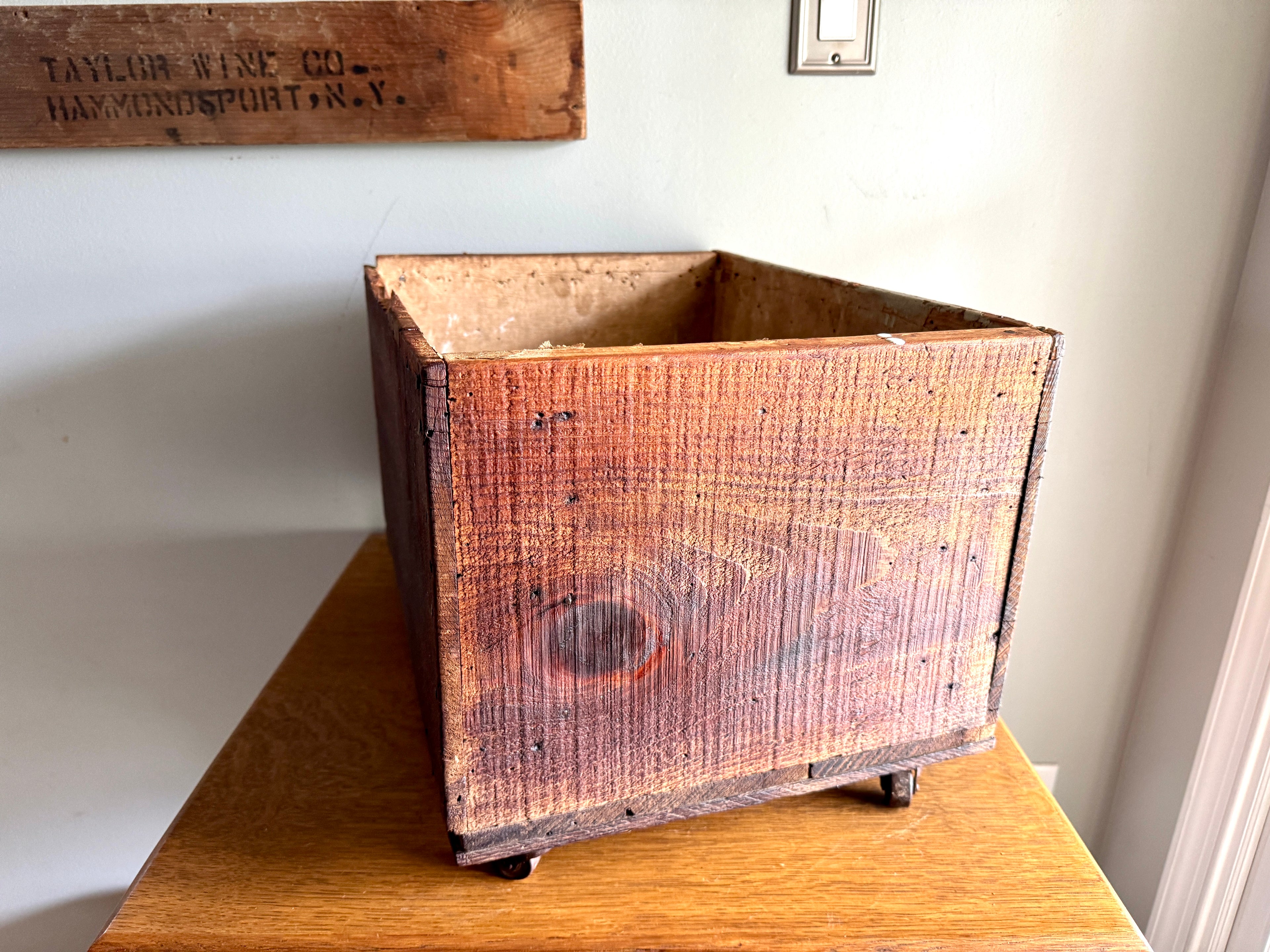 Antique Wooden Advertising Crate, "Humes Brand Tomatoes" by the G.W. Hume Company in San Francisco, California on Casters.