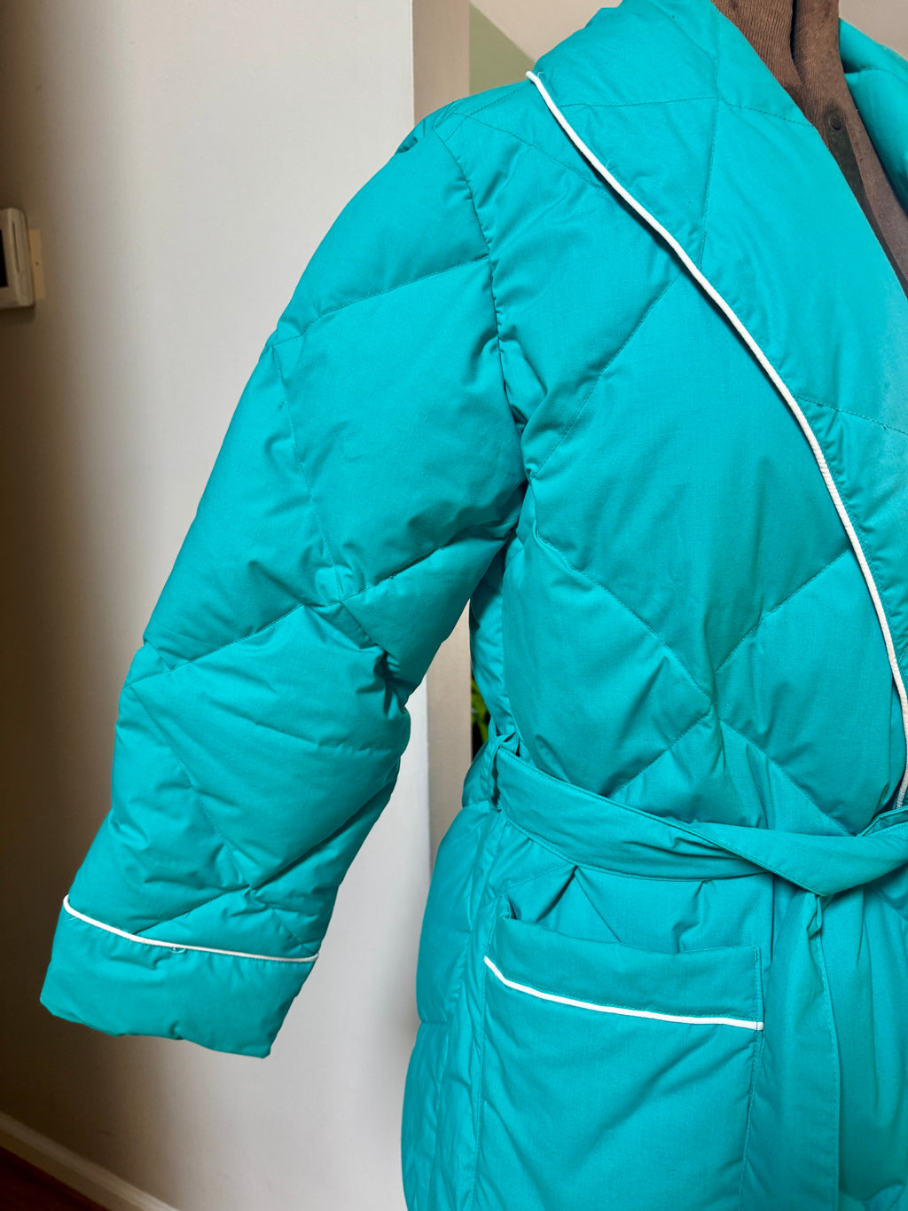 80s Eddie Bauer Goose Down Robe | Teal Sleeping Bag Robe with White Piping