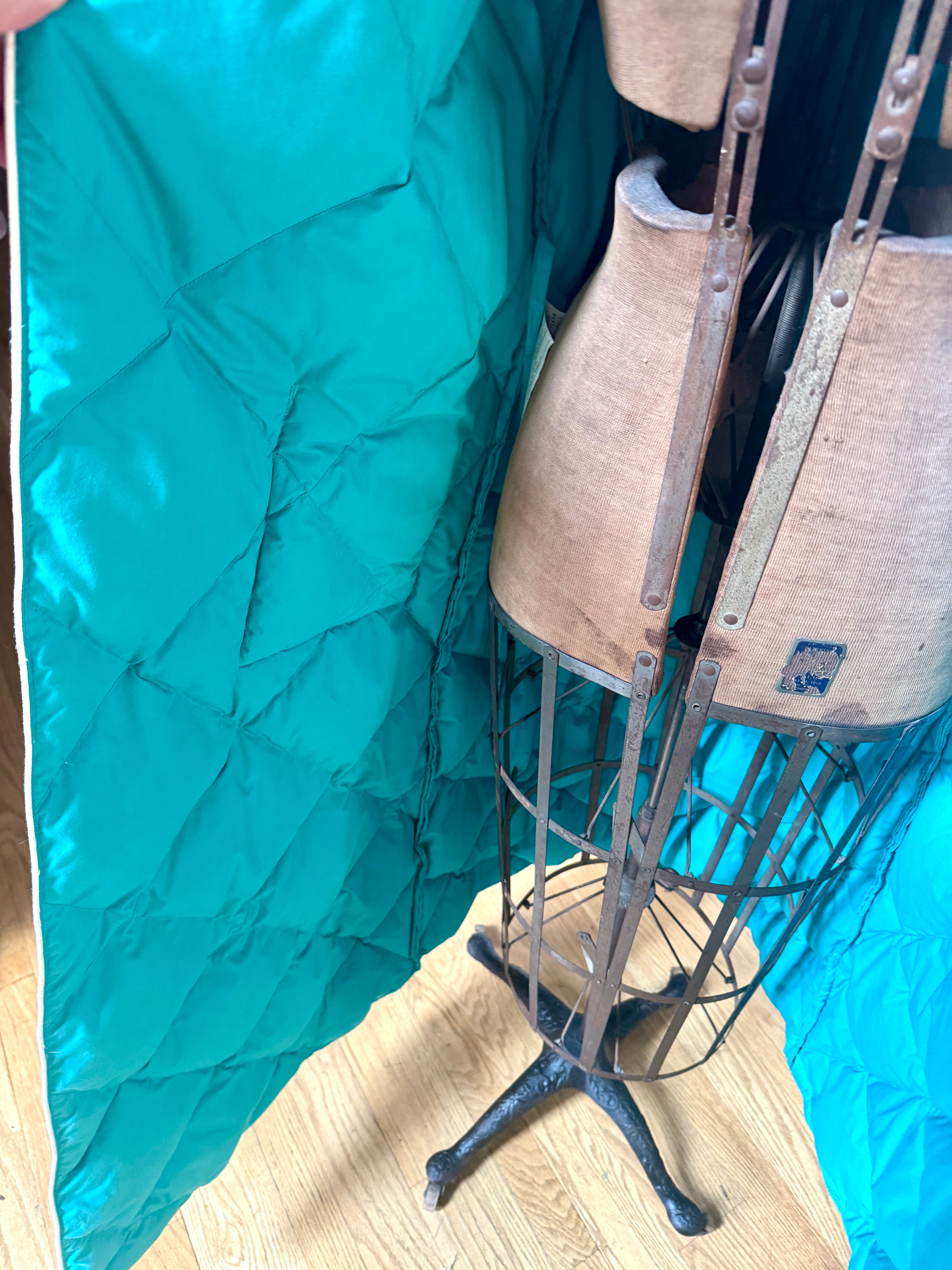 80s Eddie Bauer Goose Down Robe | Teal Sleeping Bag Robe with White Piping