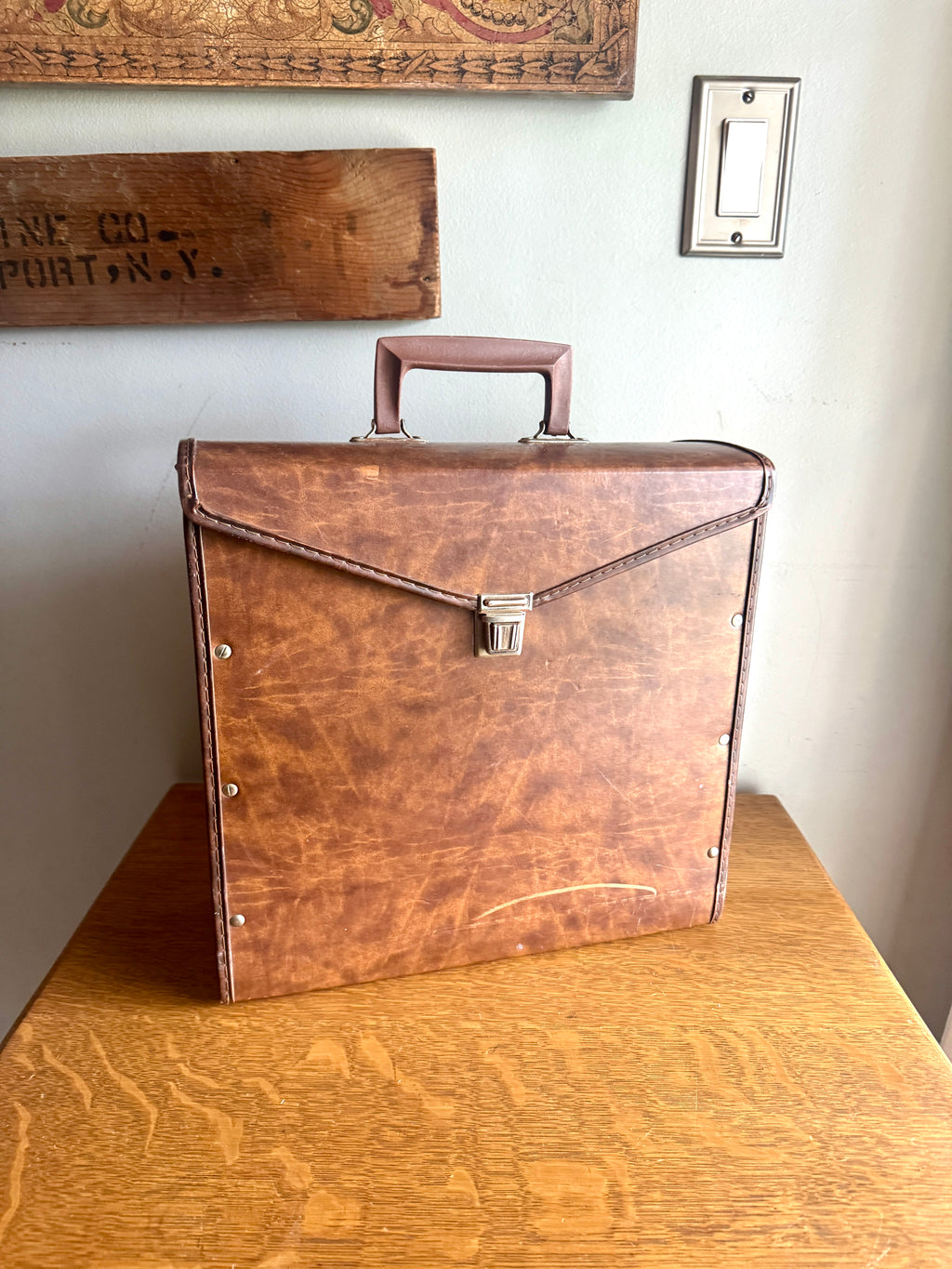 Vtg Brown LP Box Record Case Holder ~ Vinyl 12" Record Carrying Case