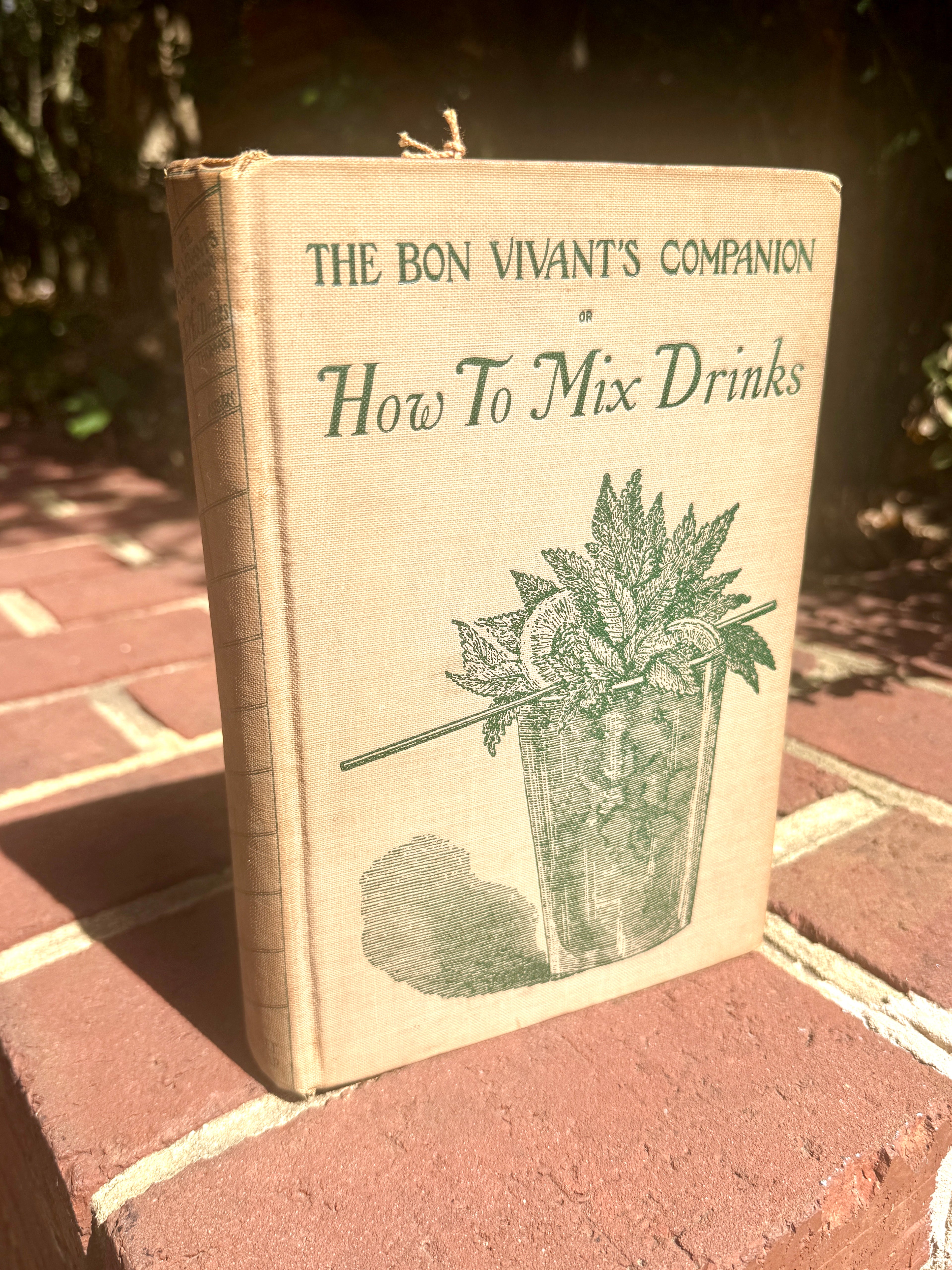 1930's "The Bon Vivant's Companion Or How To Mix Drinks" by Professor Jerry Thomas & Herbert Asbury
