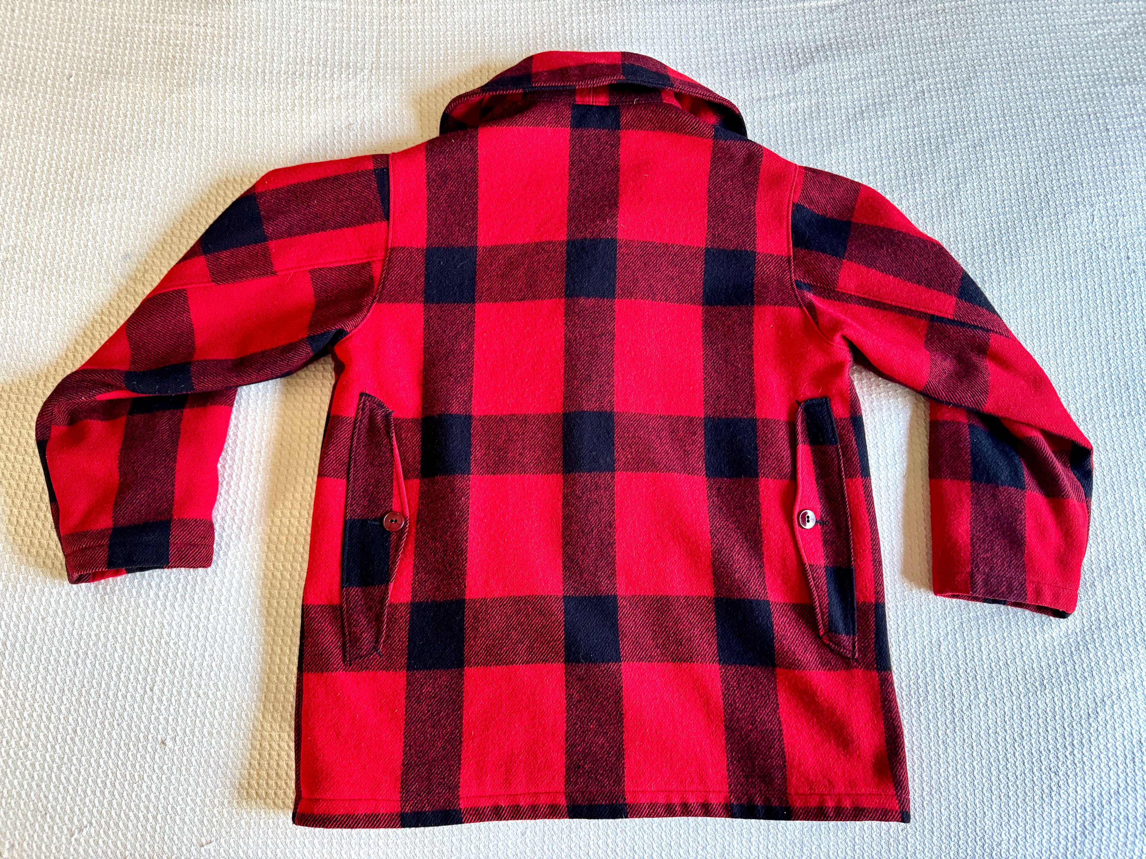 Vtg Woolrich 505 Mackinaw Buffalo Plaid Wool Chore Jacket Coat USA - Men's 40