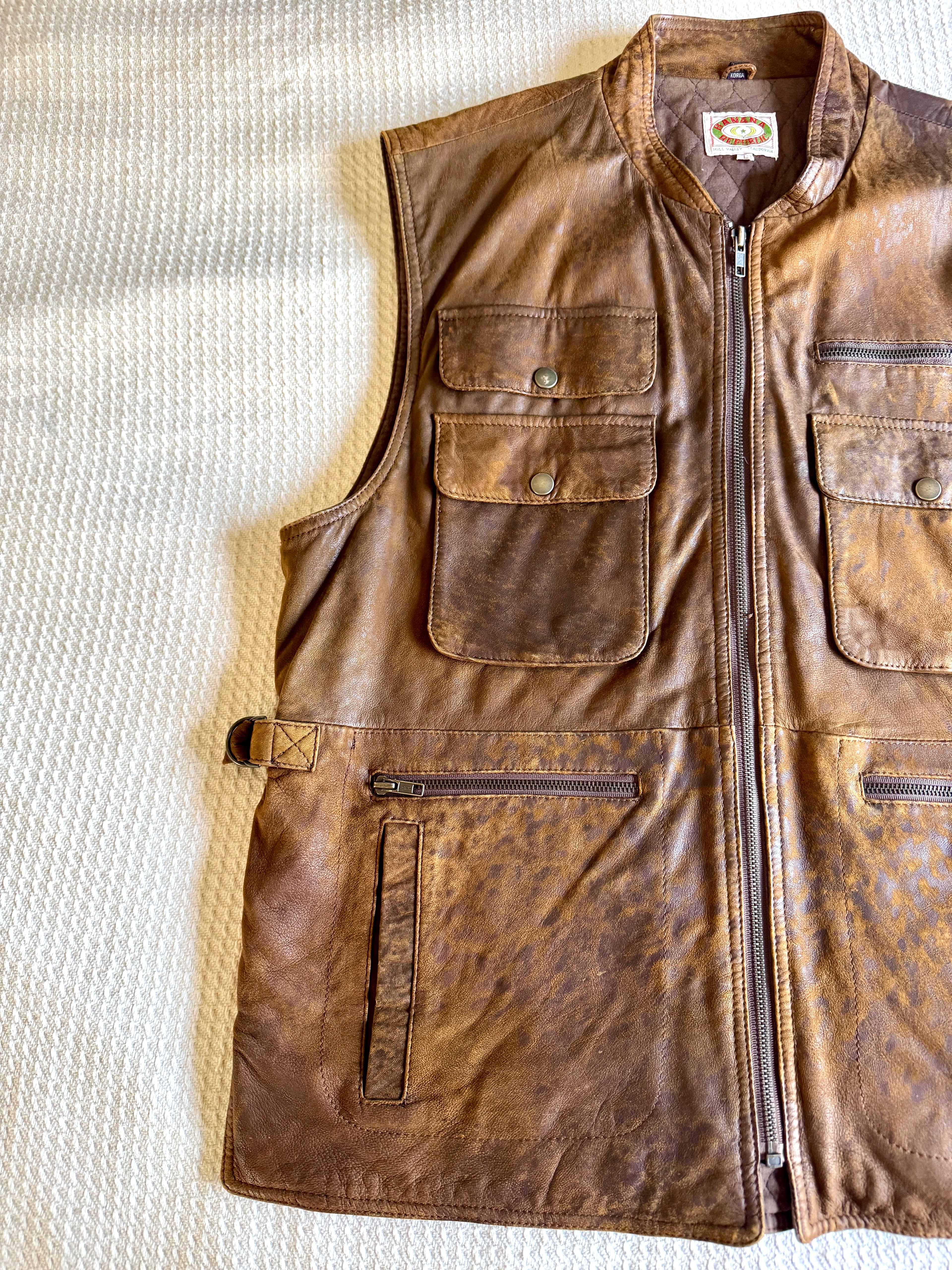 1980's Banana Republic Brown Worn Leather Safari Vest (L)