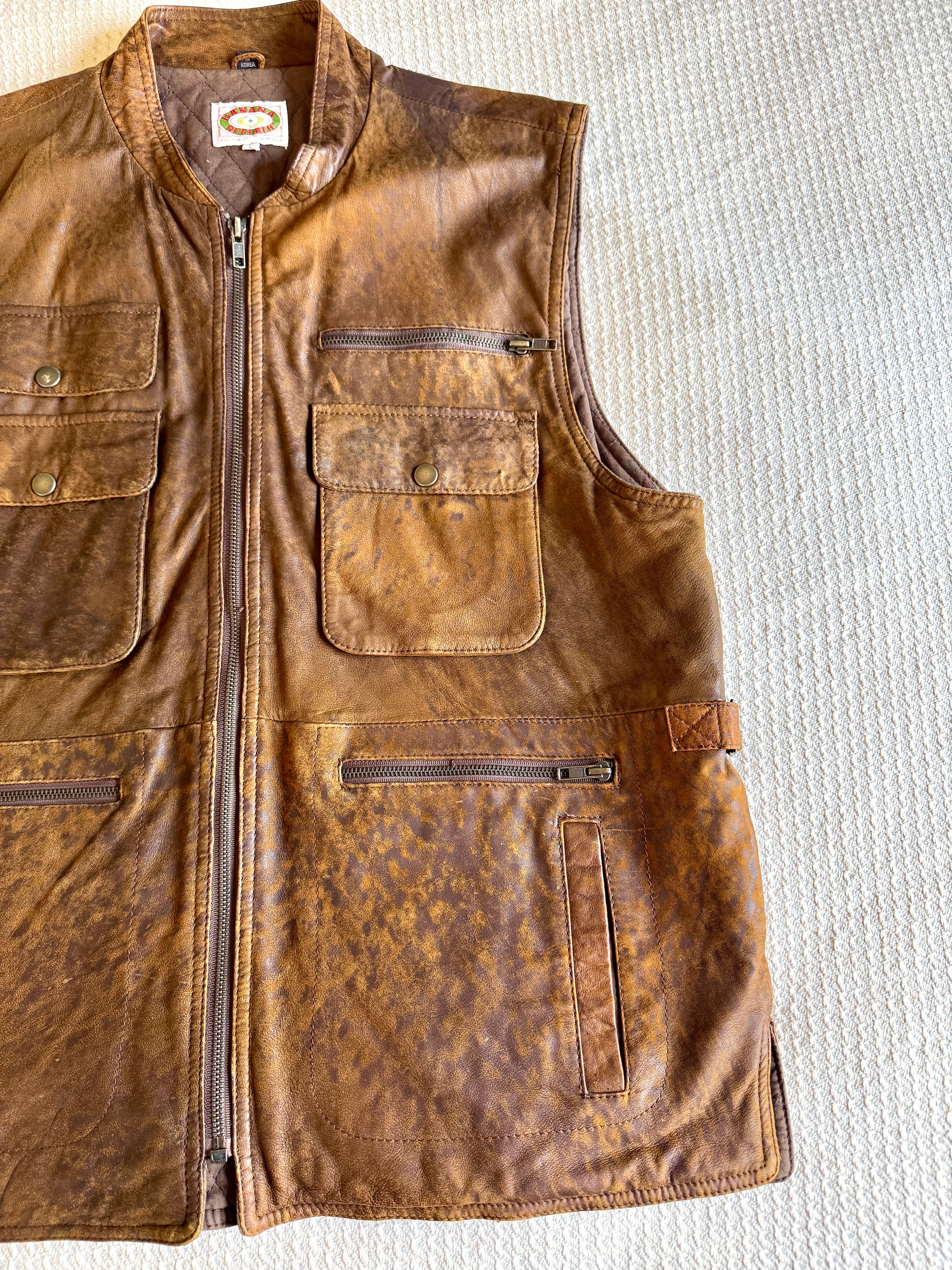 1980's Banana Republic Brown Worn Leather Safari Vest (L)