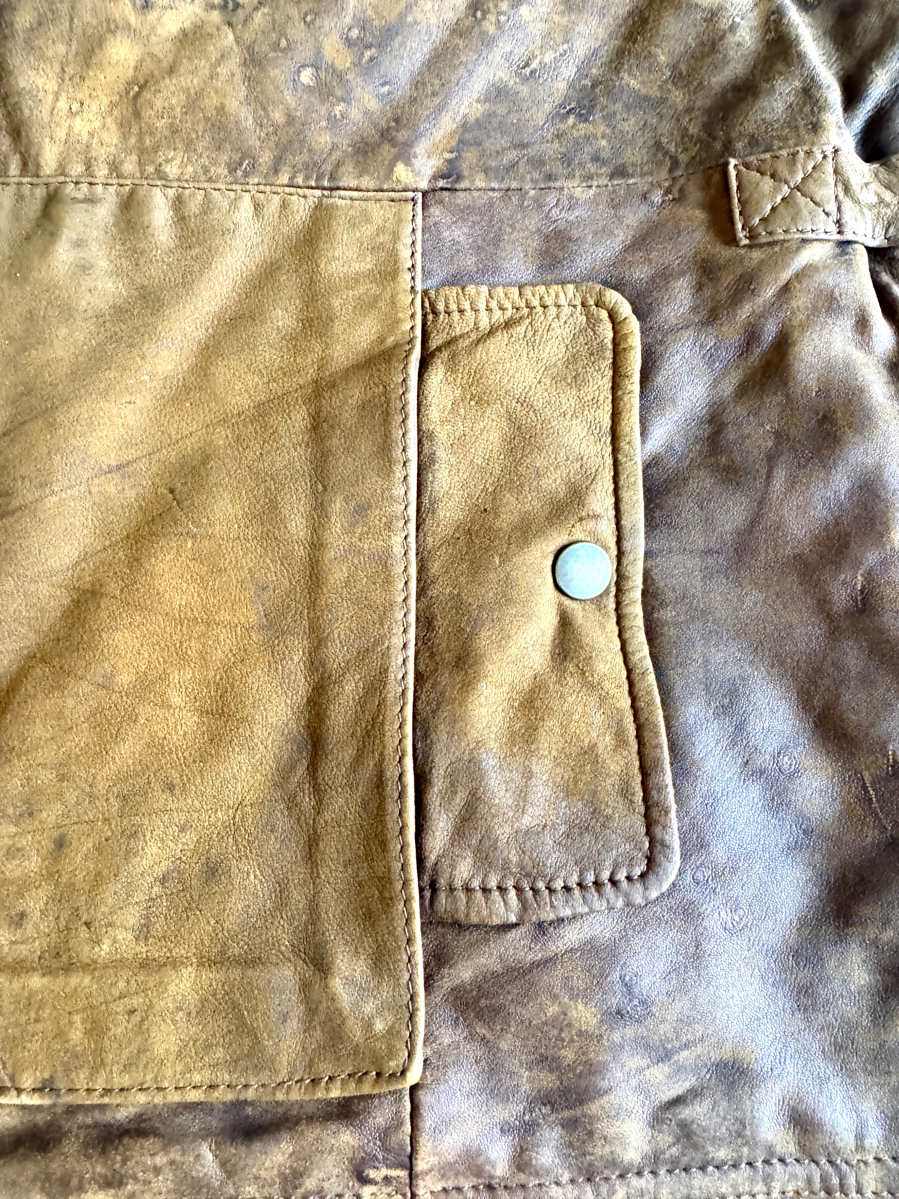 1980's Banana Republic Brown Worn Leather Safari Vest (L)