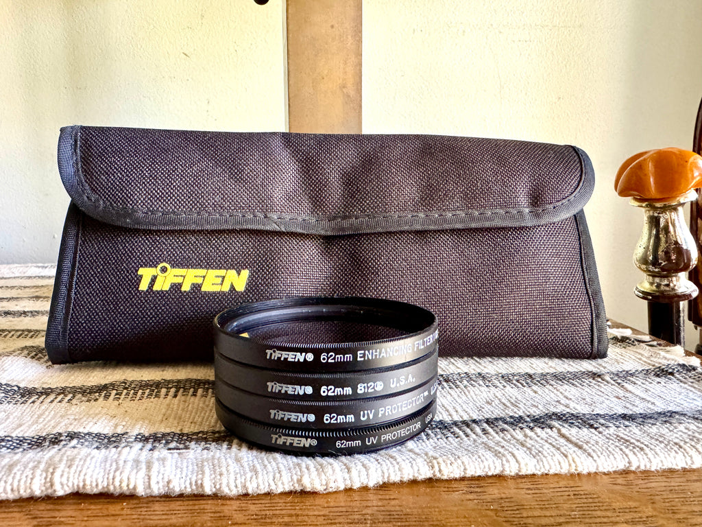 Tiffen 62mm Digital Enhancing Filter Kit in Protective Case