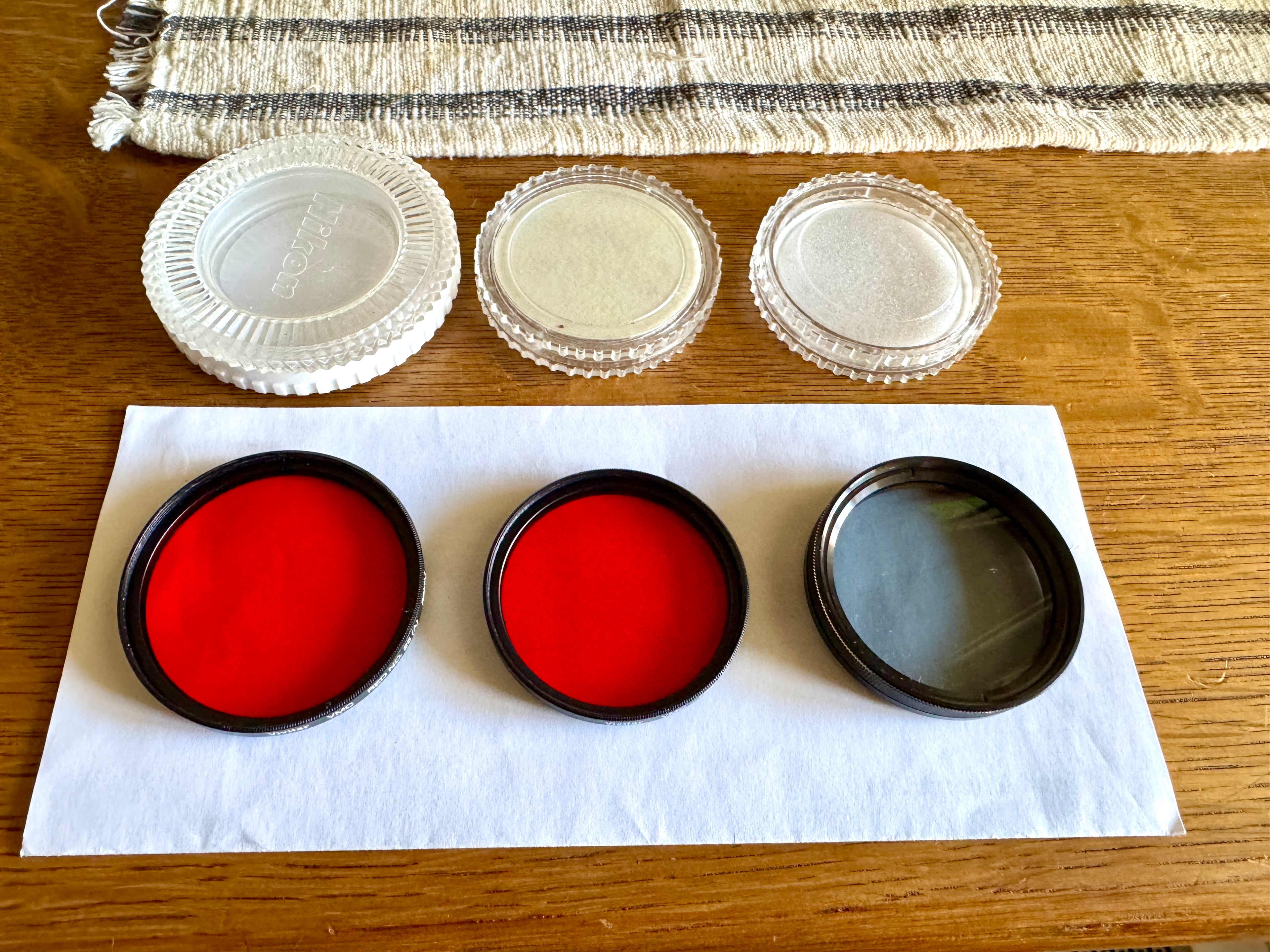 Vtg Variety of Vivitar Lens Filters, VMC Red No.25(A) 58Mm & 52MM, Vivitar 52mm Polarizing Filter