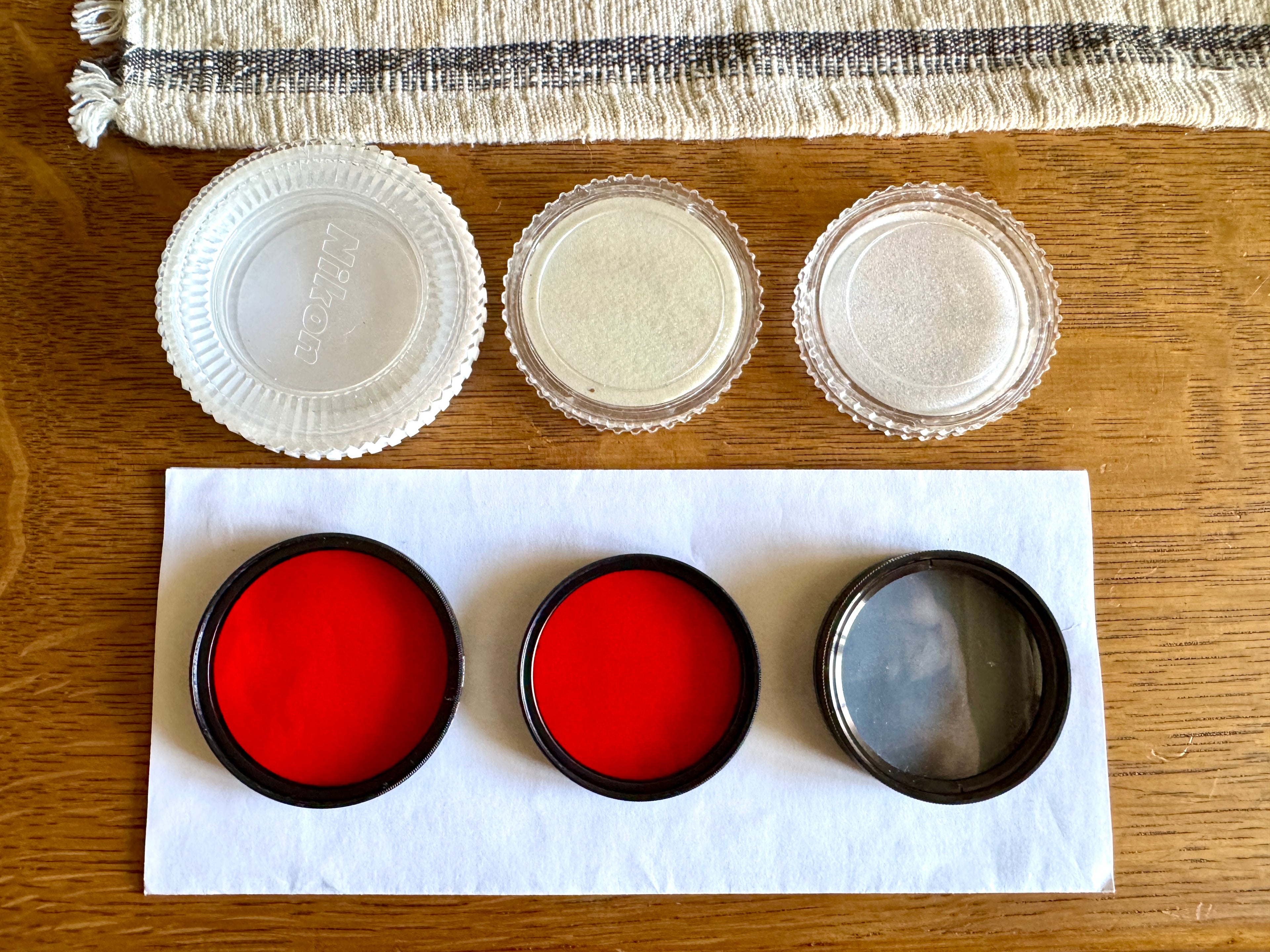 Vtg Variety of Vivitar Lens Filters, VMC Red No.25(A) 58Mm & 52MM, Vivitar 52mm Polarizing Filter