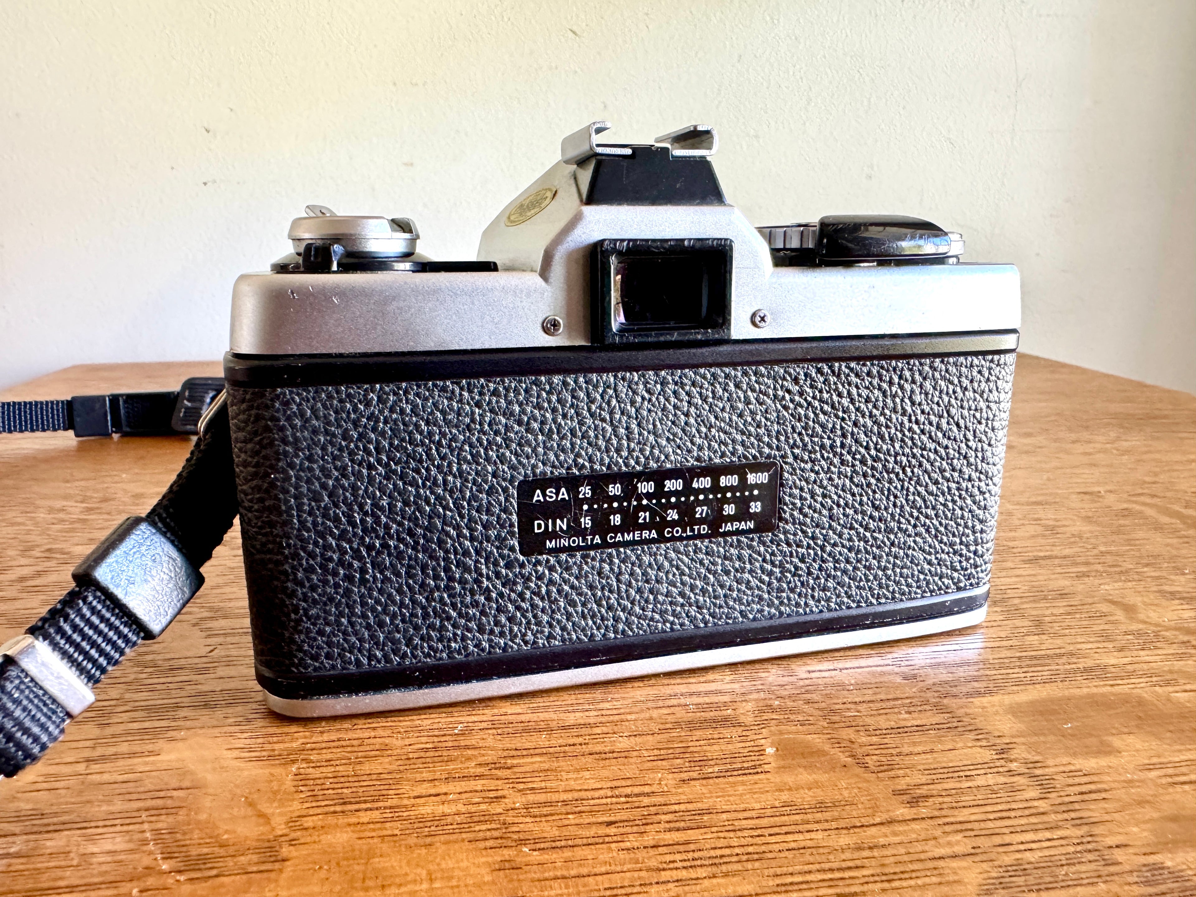 Vtg Minolta XG-1 35mm Film Camera ~ Minolta XG-1 SLR Manual 35MM Camera
