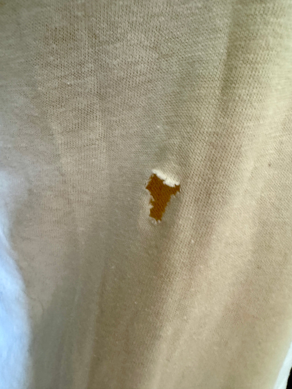 Vtg Thrashed Boone's Farm Strawberry Hill T-Short (M)