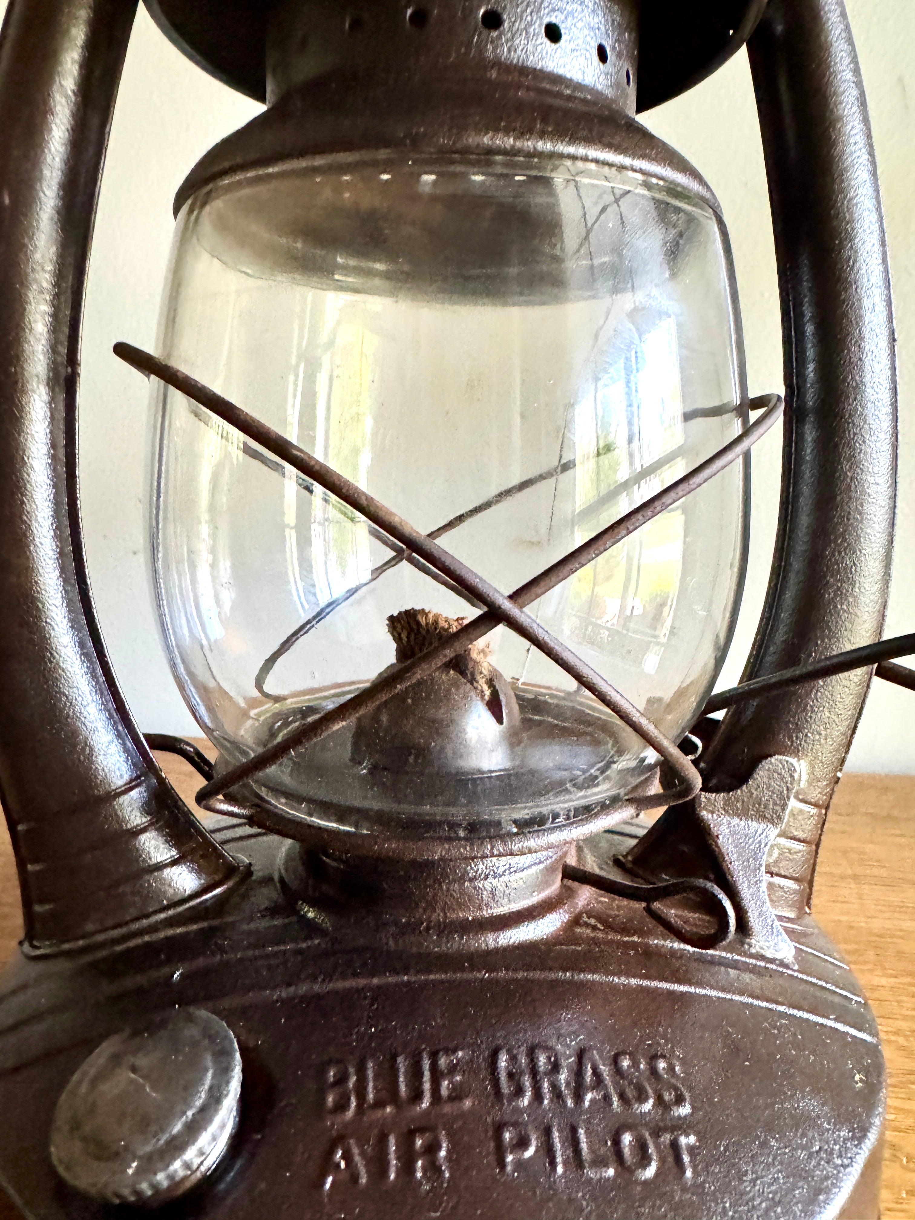 Vtg Belknap Hdw & Mfg Co Blue Grass Air Pilot Lantern- Louisville, KY