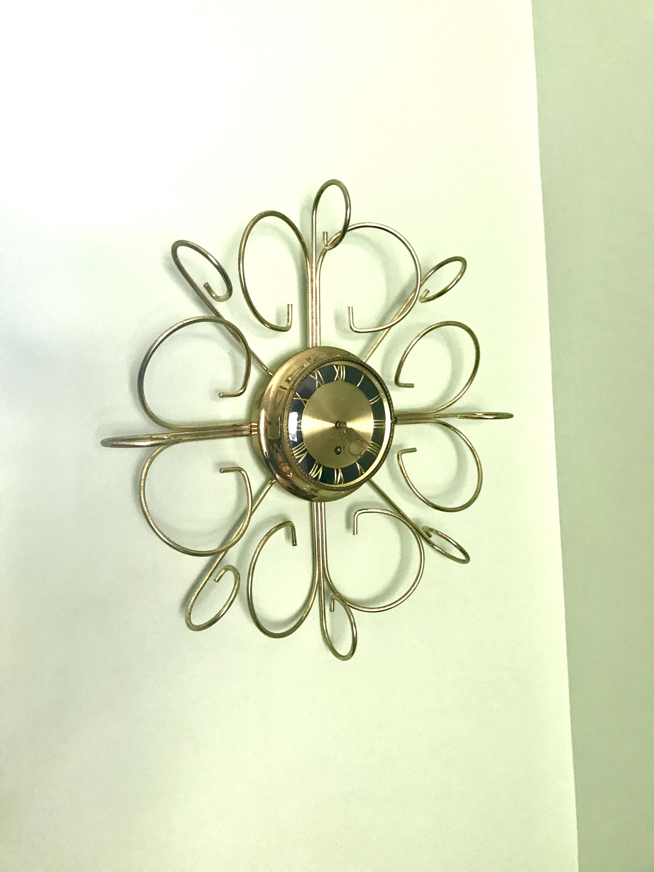 Vtg Retro Starburst Wall Clock | Gold Sunburst Eight Day Wind Up Clock | Mid Century Modern Wall Clock | Brass Retro Modern Wall Clock