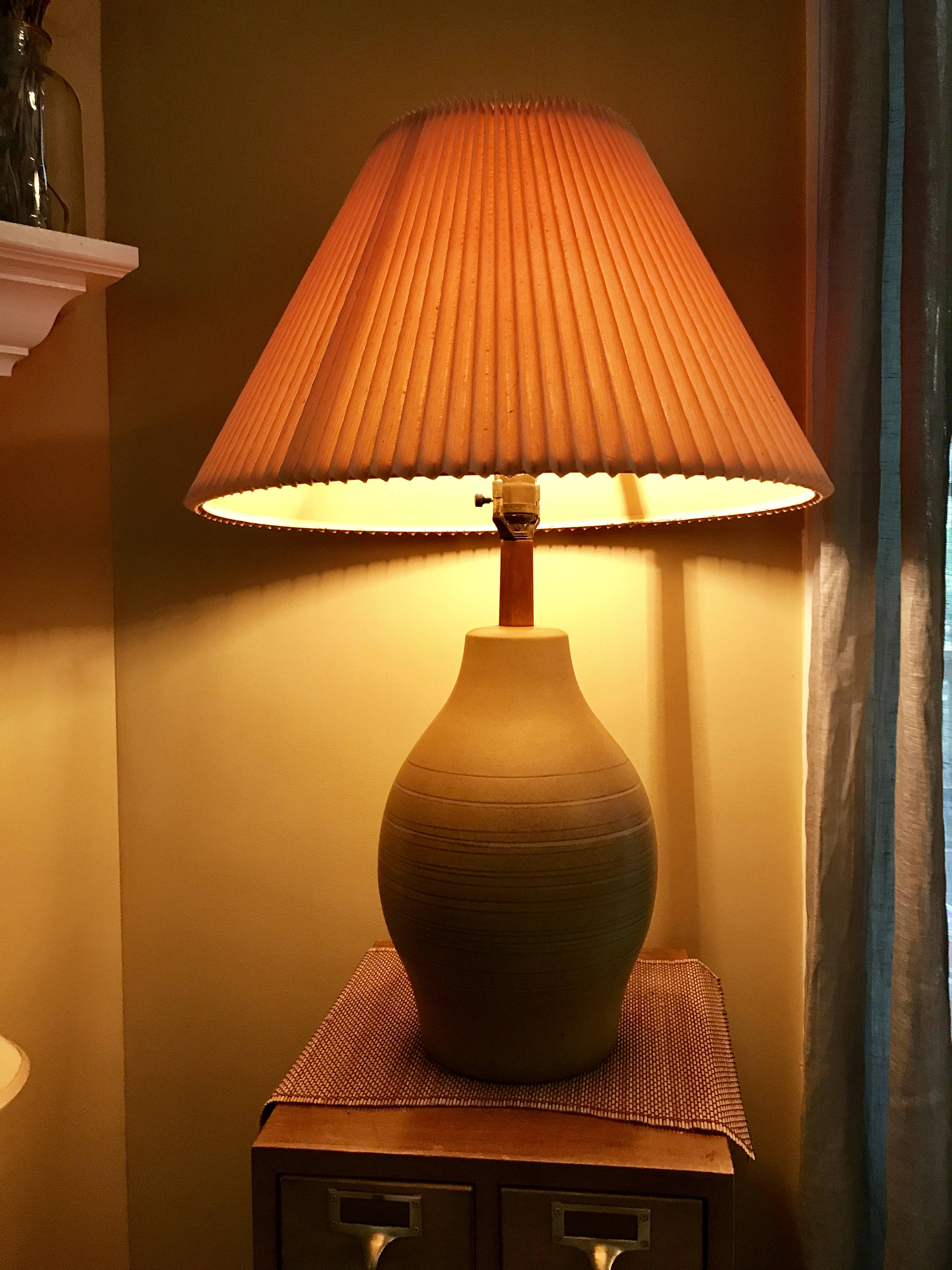 Mid Century Martz Marshall Studios Lamp | Martz Pottery Modern Lamp | Signed Martz Ceramic and Teak Table Lamp | MCM Lamp. 1960s Decor