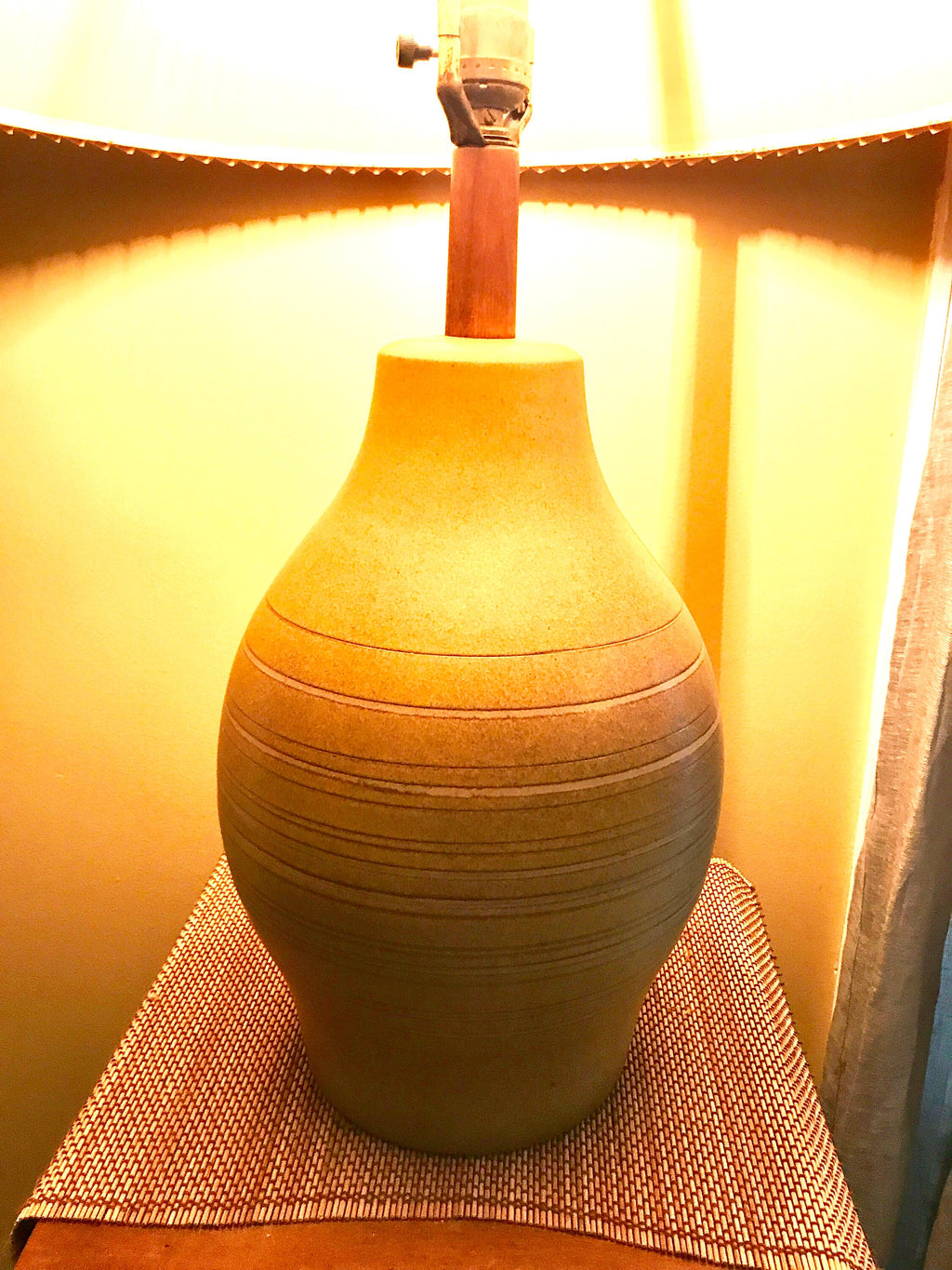 Mid Century Martz Marshall Studios Lamp | Martz Pottery Modern Lamp | Signed Martz Ceramic and Teak Table Lamp | MCM Lamp. 1960s Decor