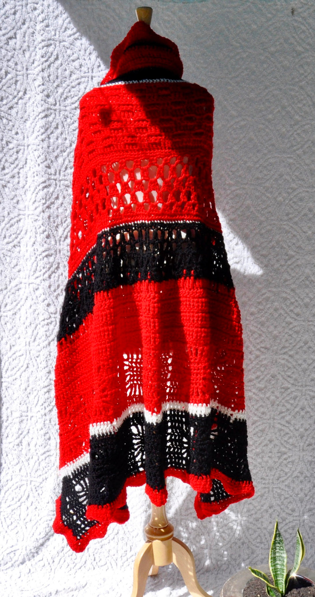 Red, Black & White Afghan Blanket | Bohemian Woven Throw | Vintage Crocheted Wool Lap Blanket | Red, White & Black Boho Knitted Blanket