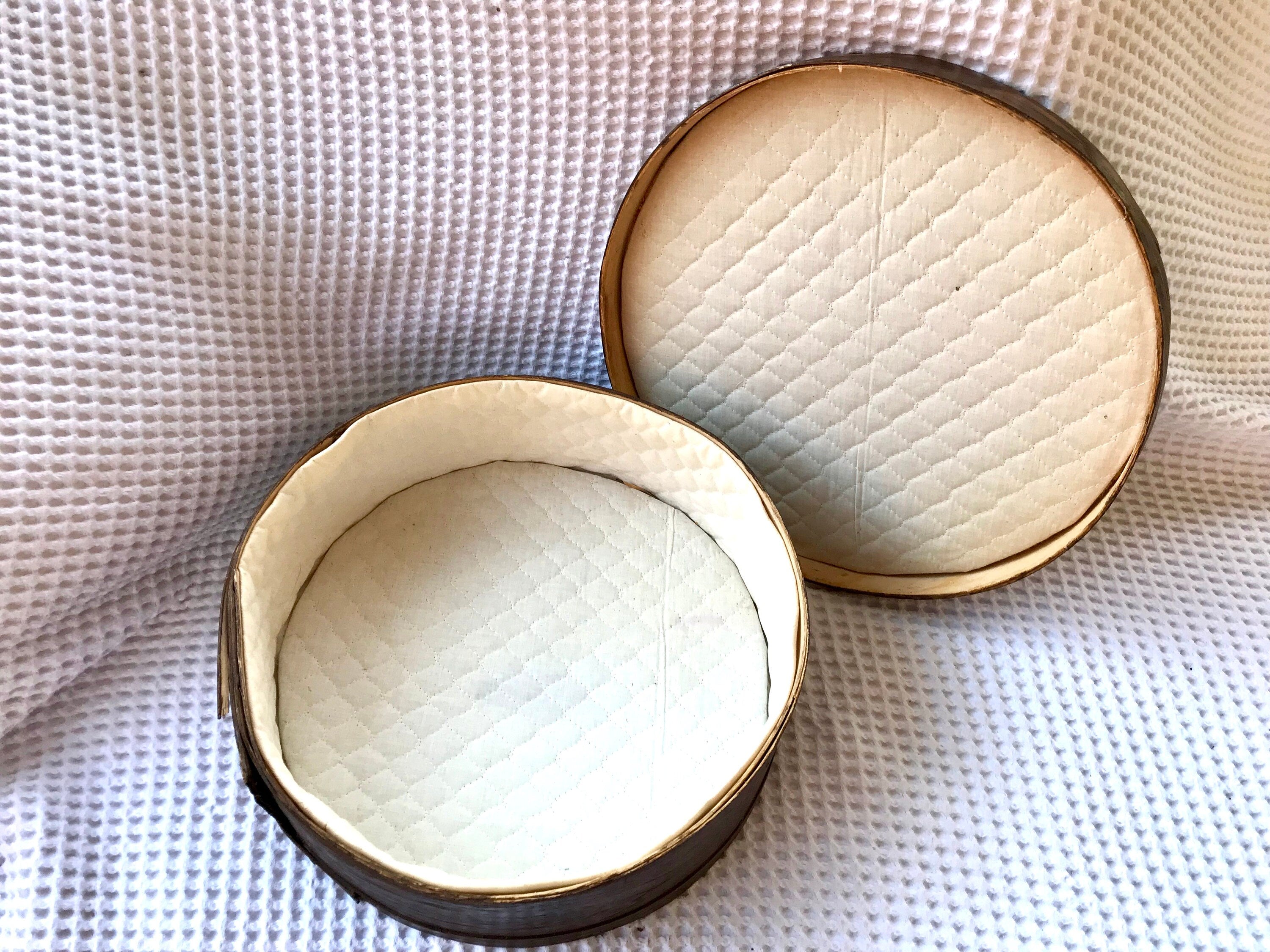Vtg Dufeck's Cheese Box | Round Wooden Cheese Container | Sewing Box | Wooden Storage Box | Lined Cheese Box | Painted Cheese Box
