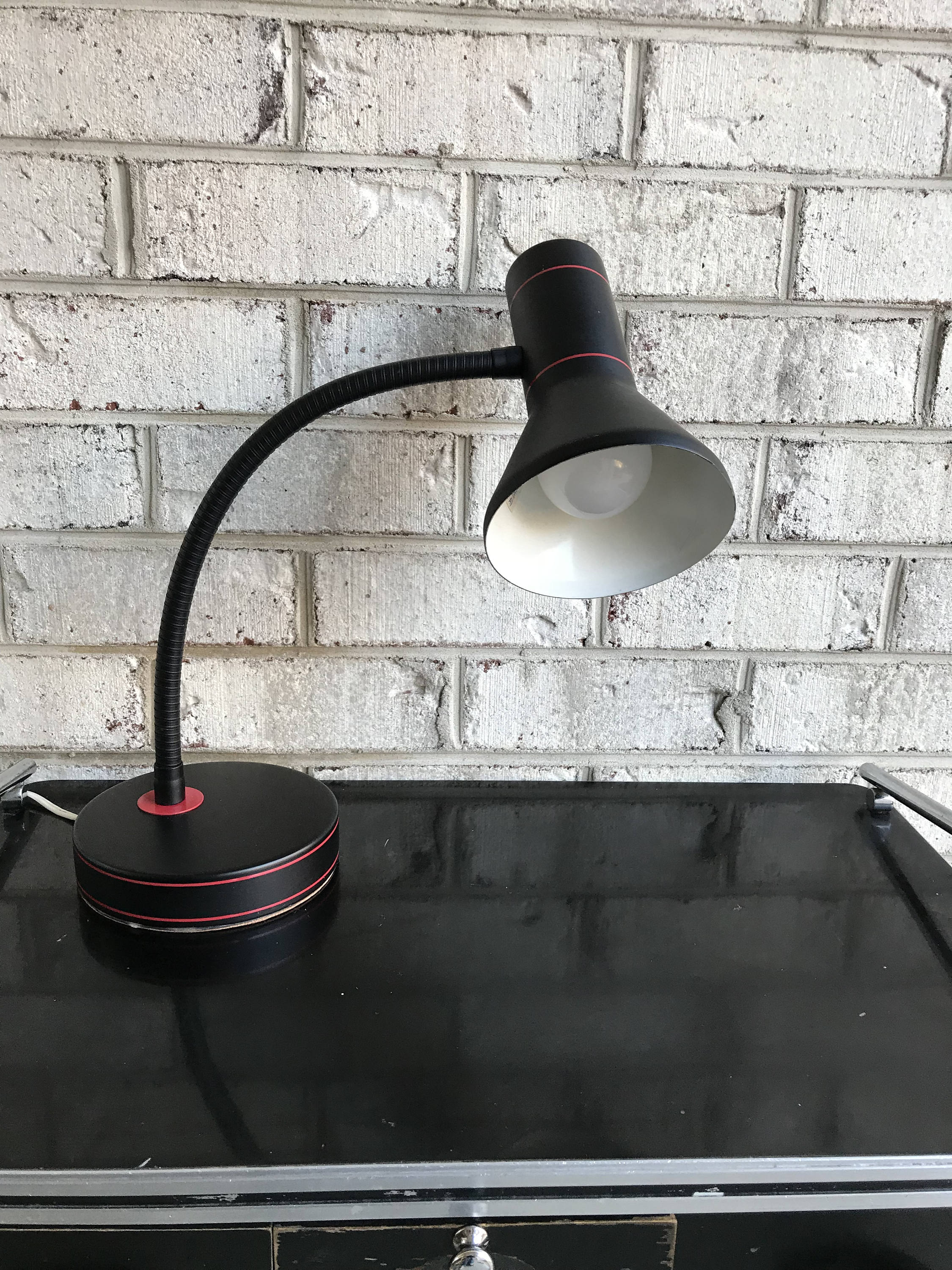 Vintage Black And Red Gooseneck Lamp | Bullet Desk Lamp | Metal Goose Neck Lamp | Retro Style Desk Lamp | Atomic Task Lamp | Flexible Light
