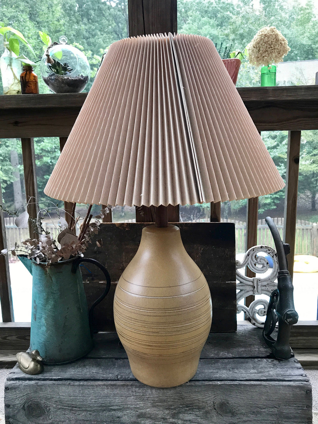 Mid Century Martz Marshall Studios Lamp | Martz Pottery Modern Lamp | Signed Martz Ceramic and Teak Table Lamp | MCM Lamp. 1960s Decor