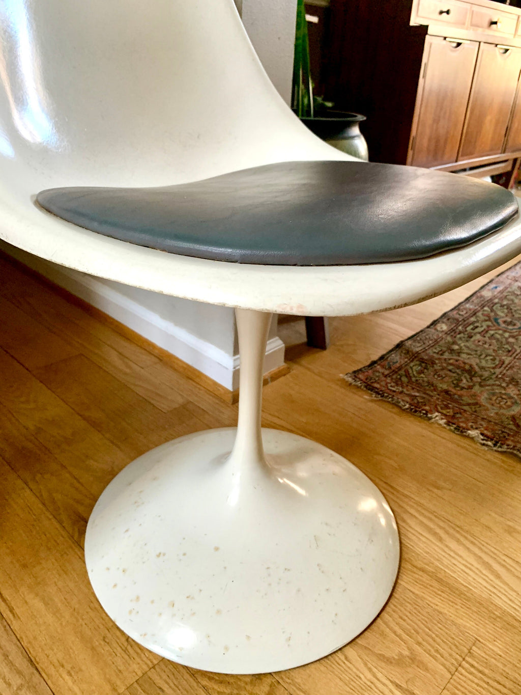 Vtg Pair White Tulip Chairs | MCM White Tulip Chairs with Gray Cushions | Mid Century Modern Tulip Swivel Chairs