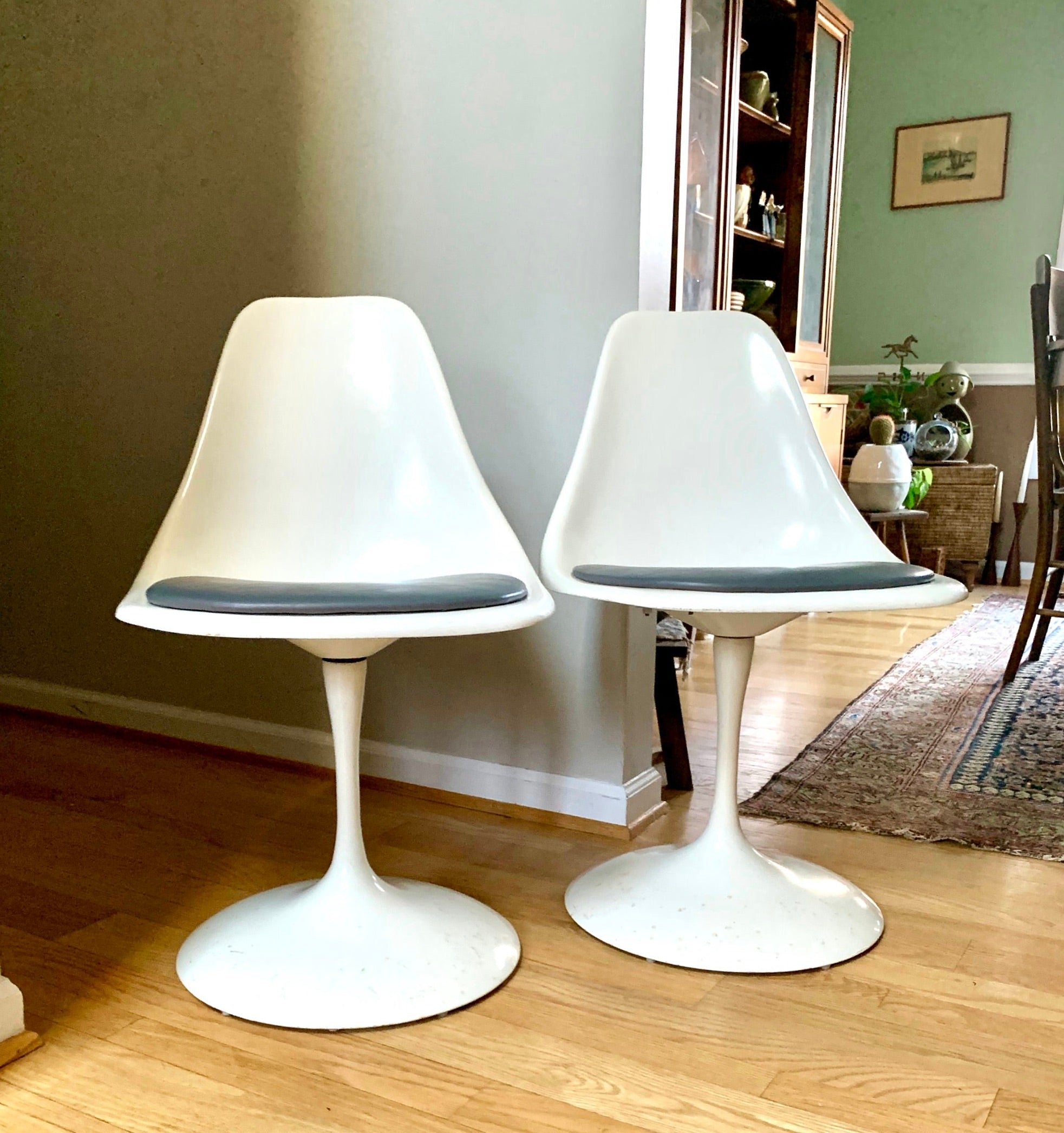 Vtg Pair White Tulip Chairs | MCM White Tulip Chairs with Gray Cushions | Mid Century Modern Tulip Swivel Chairs