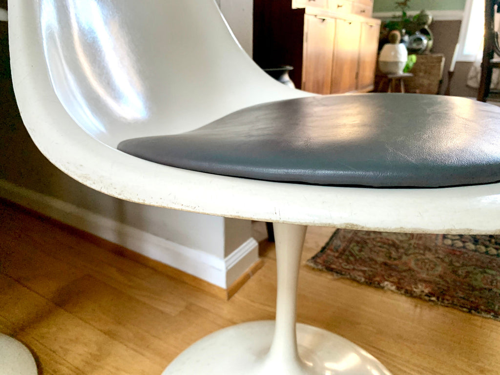 Vtg White Tulip Chair and Stool | MCM White Tulip Chair and Stool with Grey Cushions| Mid Century Modern Swivel Chairs
