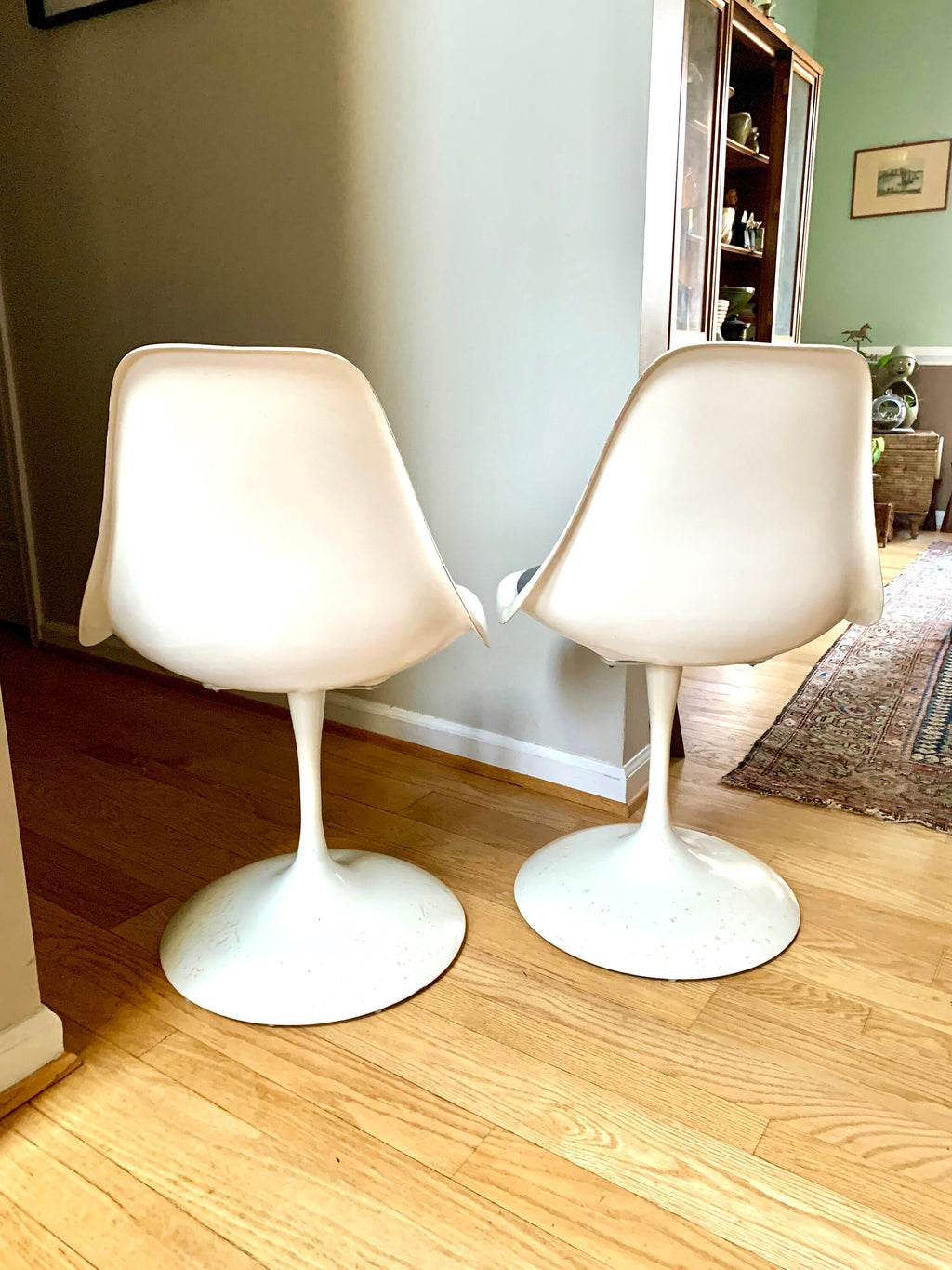 Vtg Pair White Tulip Chairs | MCM White Tulip Chairs with Gray Cushions | Mid Century Modern Tulip Swivel Chairs