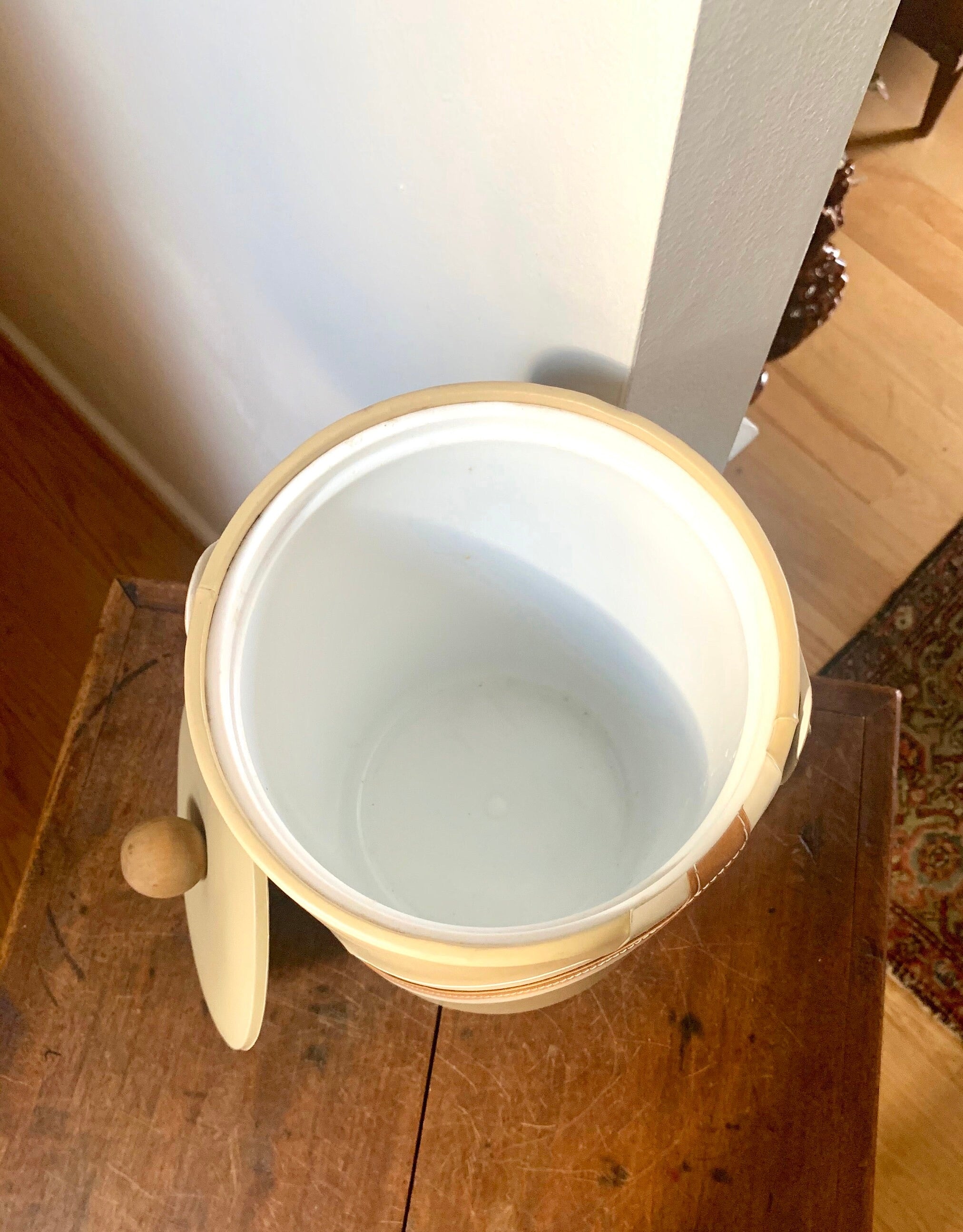 Vtg Tan Vinyl Georges Briard Ice Bucket | Large Retro Ice Bucket | Insulated Ice Bucket | MCM Ice Cooler | Retro Bar Cart Decor