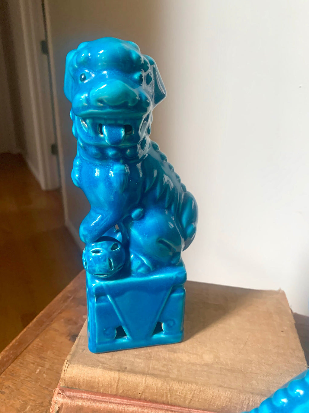 A Vtg Pair of Chinese Fu Dogs | Turquoise Foo Dogs | Fu Lion Statues | Porcelain Temple Lion Dogs | 8" Asian Guardian Lions