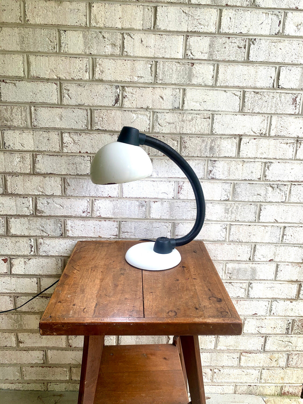VIntage MCM Gooseneck Lamp | Mid Century Modern White Drafting Lamp | White Desk Lamp | Rustic MCM Gooseneck Lamp