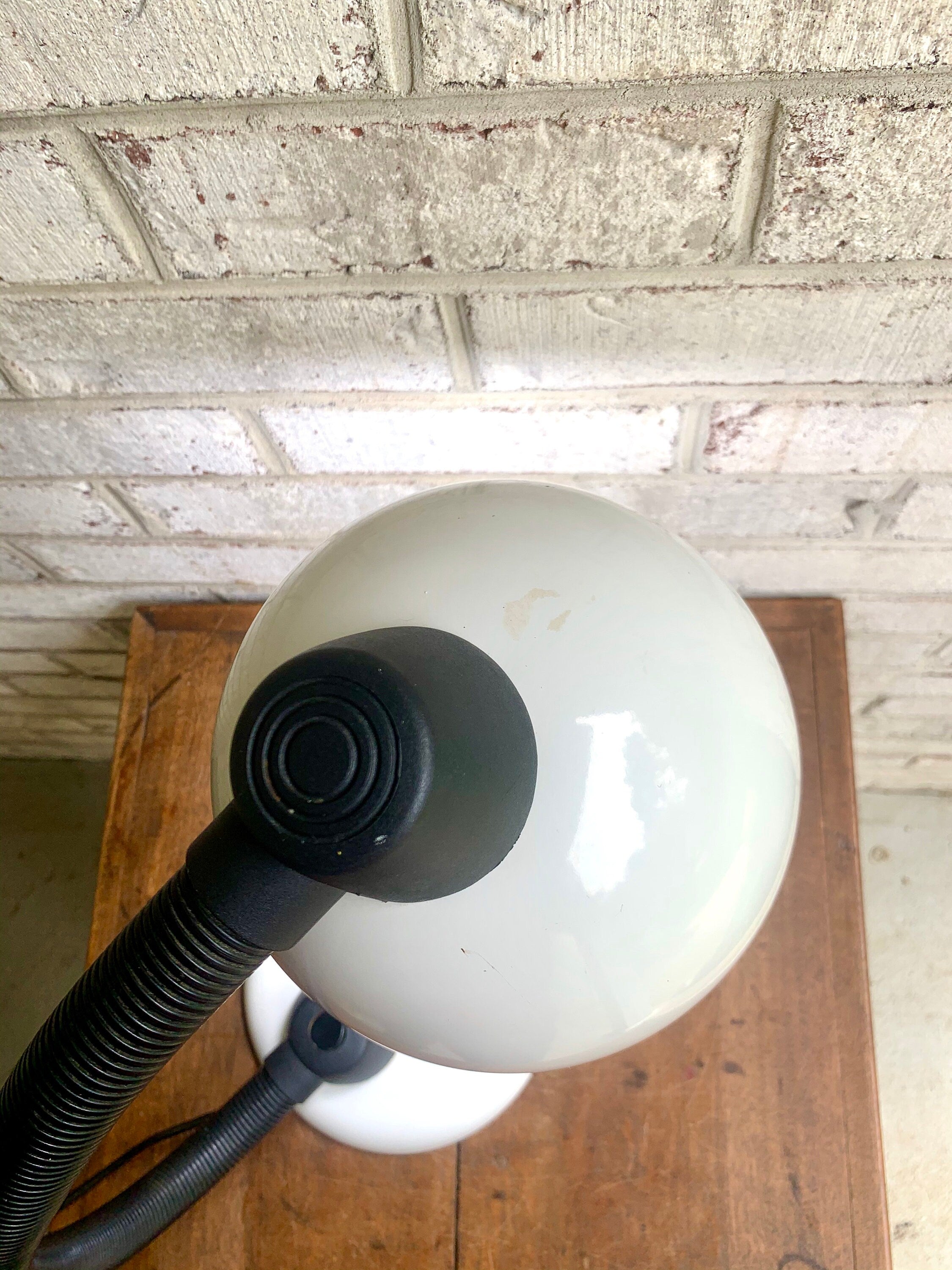 VIntage MCM Gooseneck Lamp | Mid Century Modern White Drafting Lamp | White Desk Lamp | Rustic MCM Gooseneck Lamp