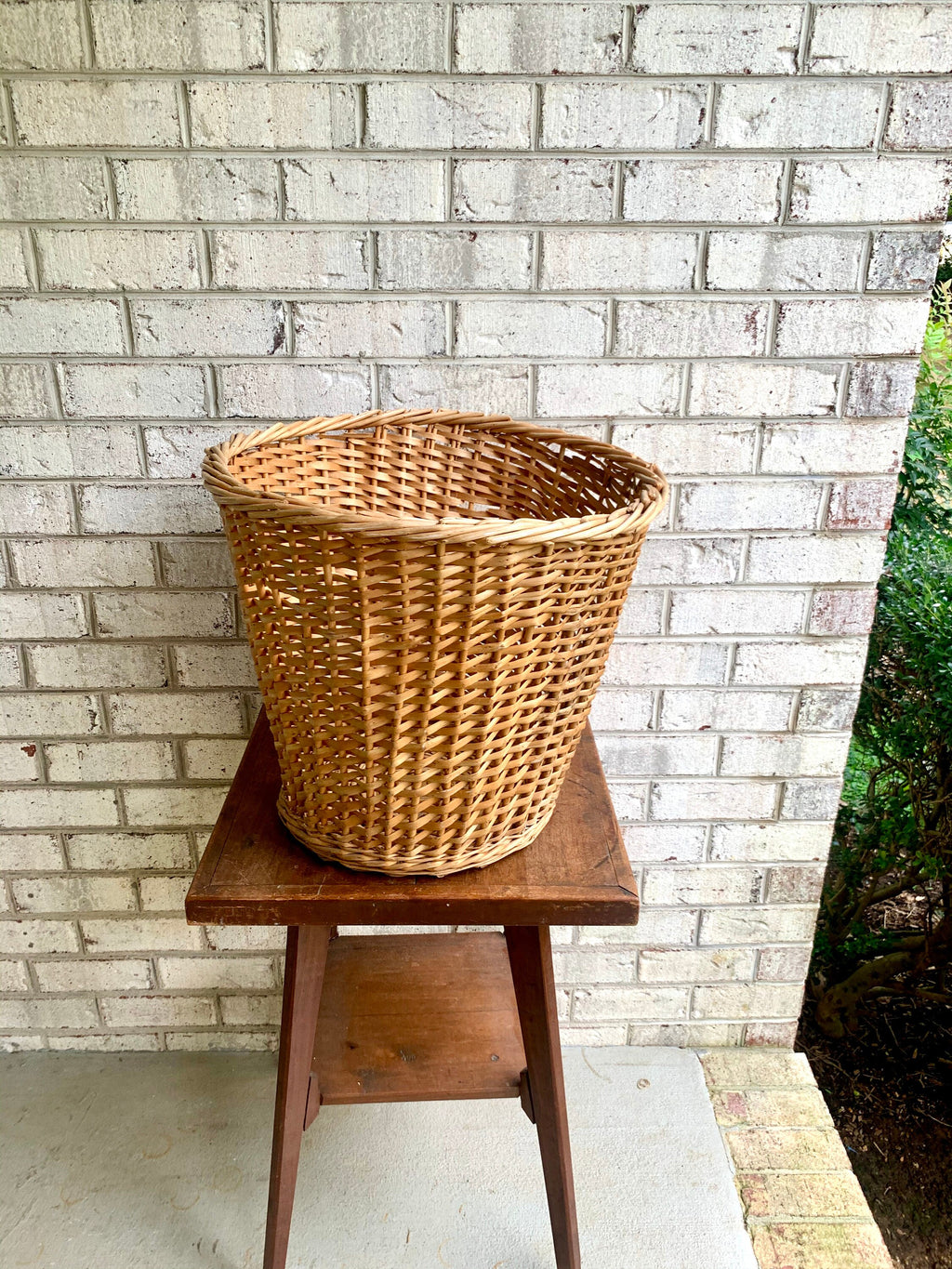 Large Natural Blonde Wicker Basket | Rustic Wicker Storage | Vintage Woven Wicker Basket | Wicker Hamper | Storage Basket | Rattan Basket