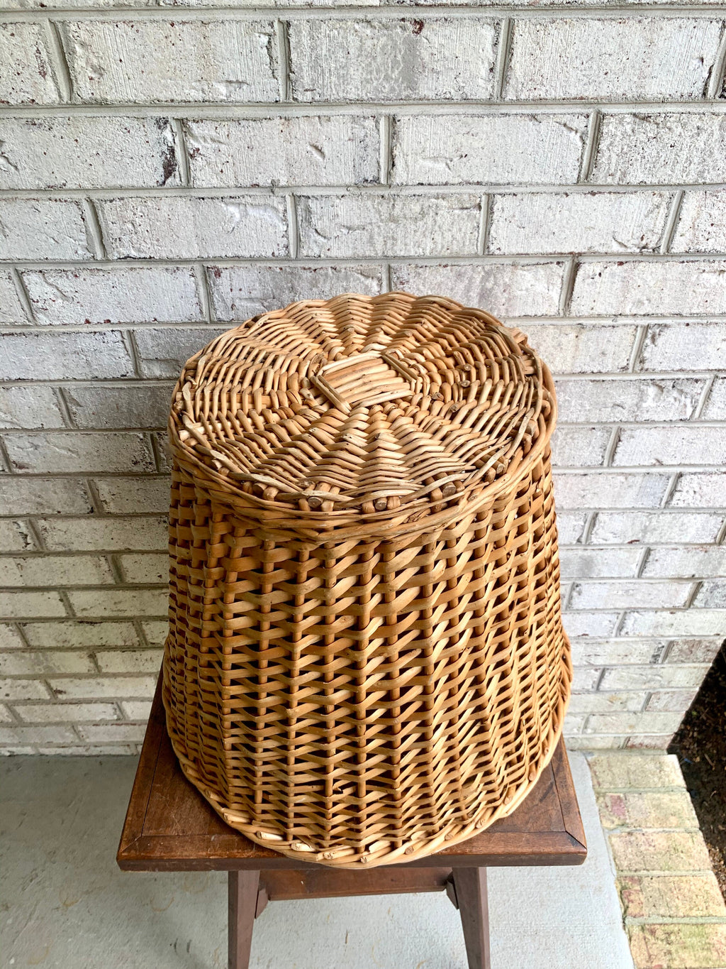 Large Natural Blonde Wicker Basket | Rustic Wicker Storage | Vintage Woven Wicker Basket | Wicker Hamper | Storage Basket | Rattan Basket