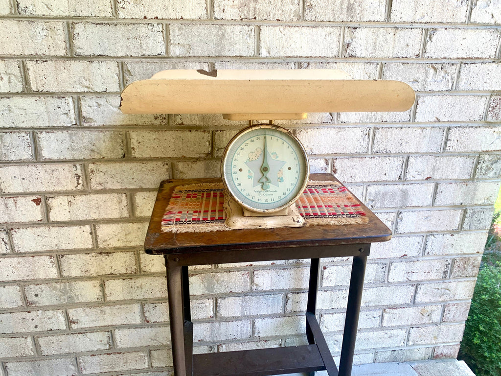 Vtg Baby Scale | Rustic Cream Baby Scale | 30 lbs. Baby Scale | Vtg Nursery Decor