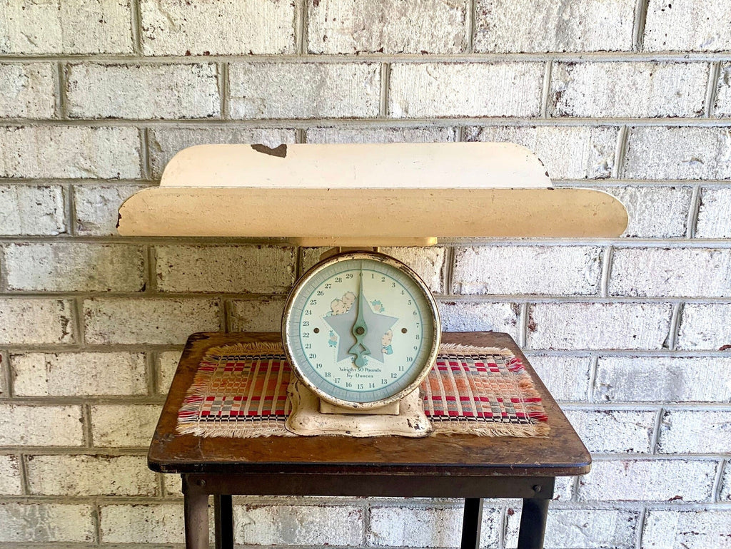 Vtg Baby Scale | Rustic Cream Baby Scale | 30 lbs. Baby Scale | Vtg Nursery Decor