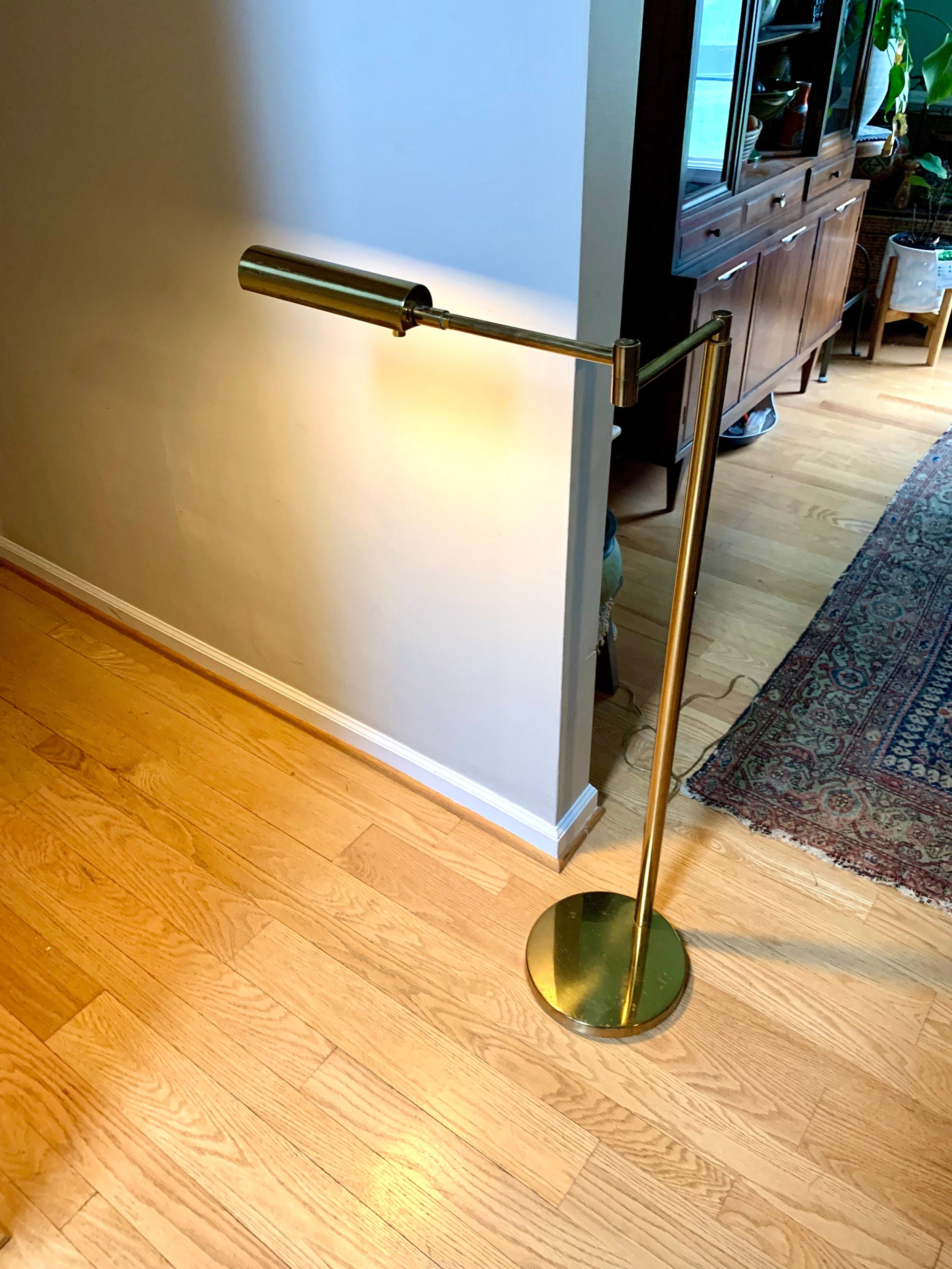 Vtg Koch and Lowy Adjustable Swing Arm Floor Lamp | Brass Swing Arm Floor Lamp Lamp | Mid Century Brass Swing Arm Lamp