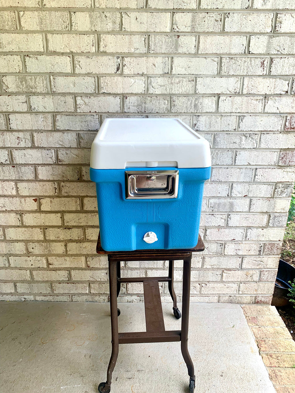 Vtg Blue Coleman Cooler | Coleman Camping Cooler | Retro Camping Cooler | Metal Handled Cooler | Polylite Coleman Cooler
