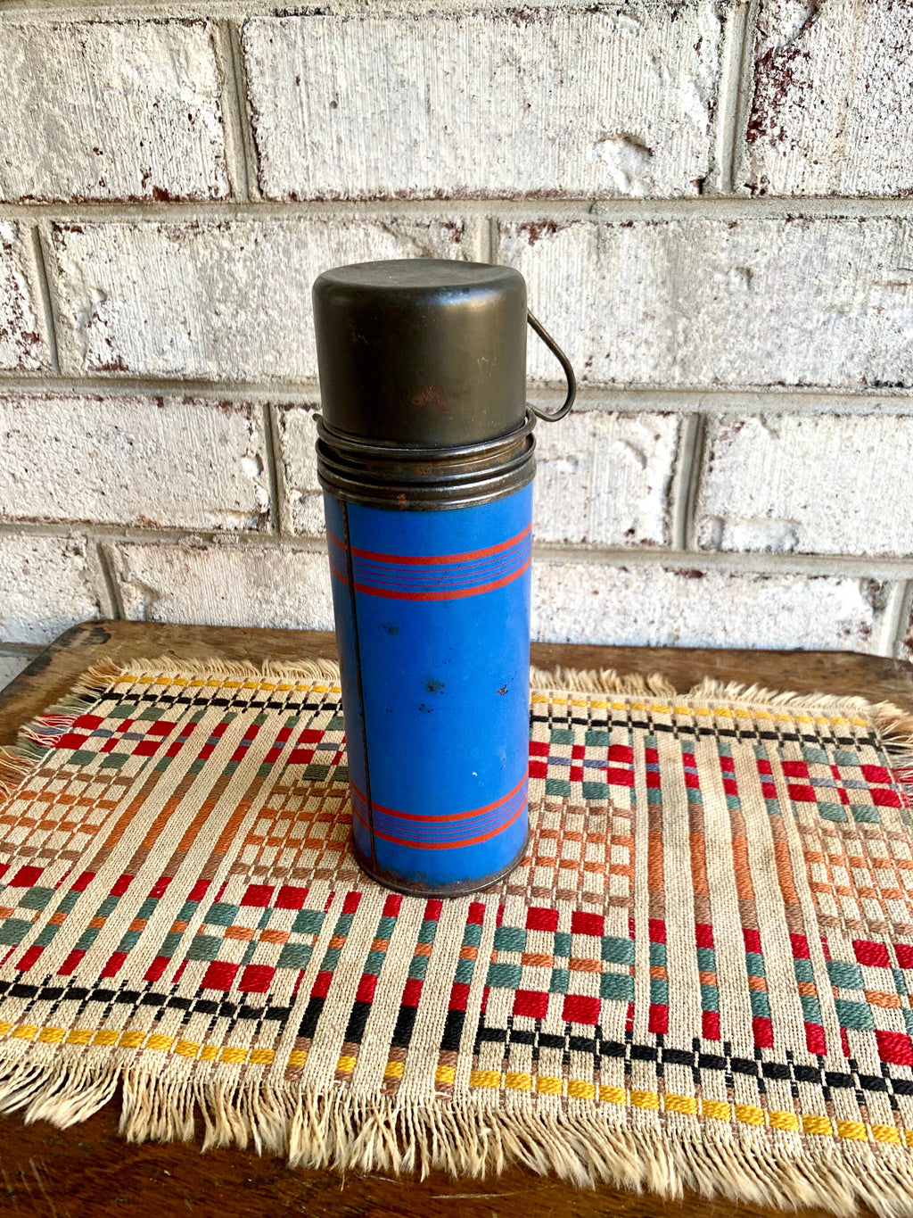 Vtg Keapsit Thermos Bottle | Rustic Small Thermos | Keapsit Vacuum Bottle | Blue and Red Distressed Thermos Bottle | Lunch Pale Thermos